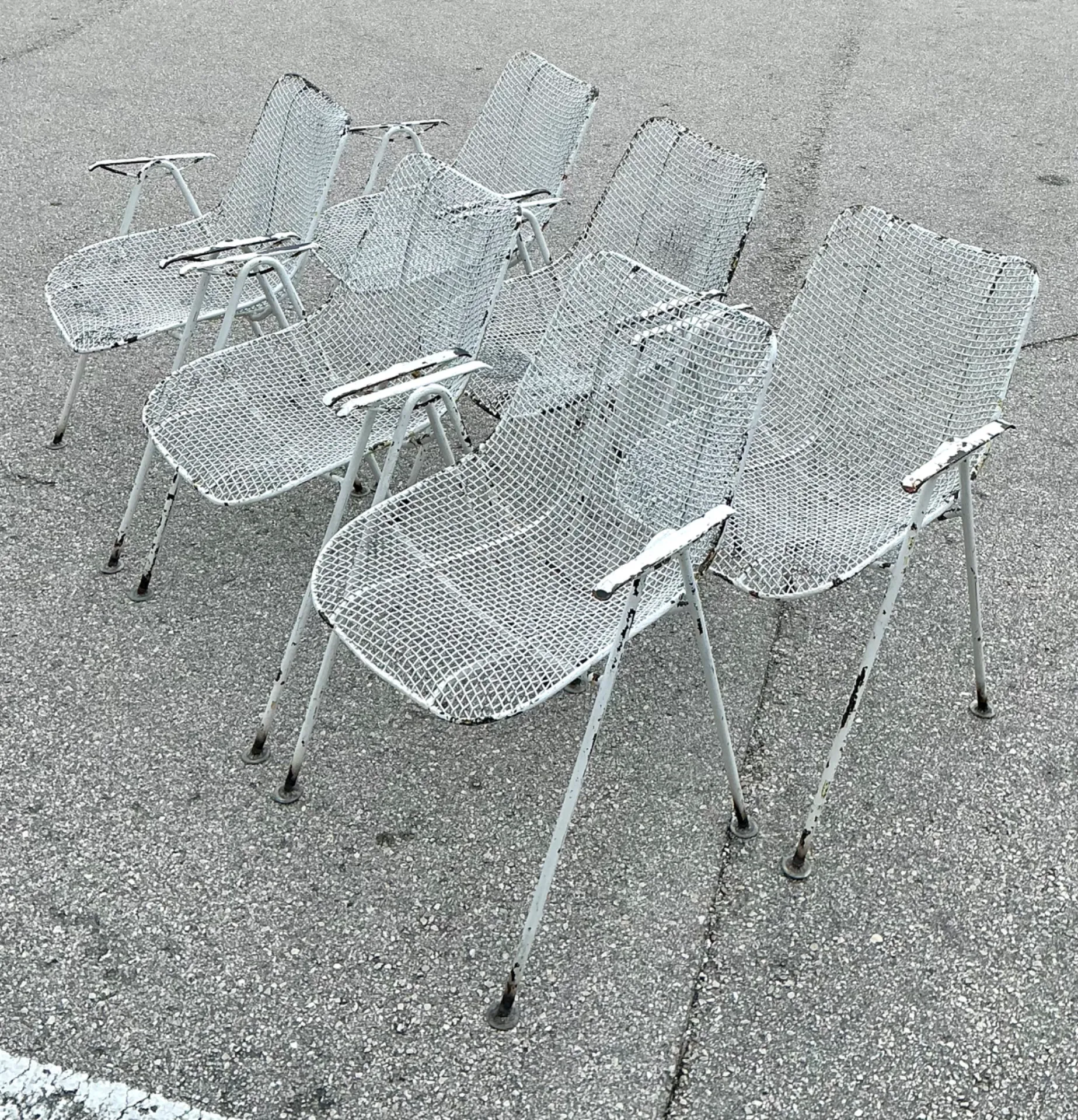 Vintage MCM Russell Woodard Wire Mesh Patio Chairs - Set of 6 — additional photo 1