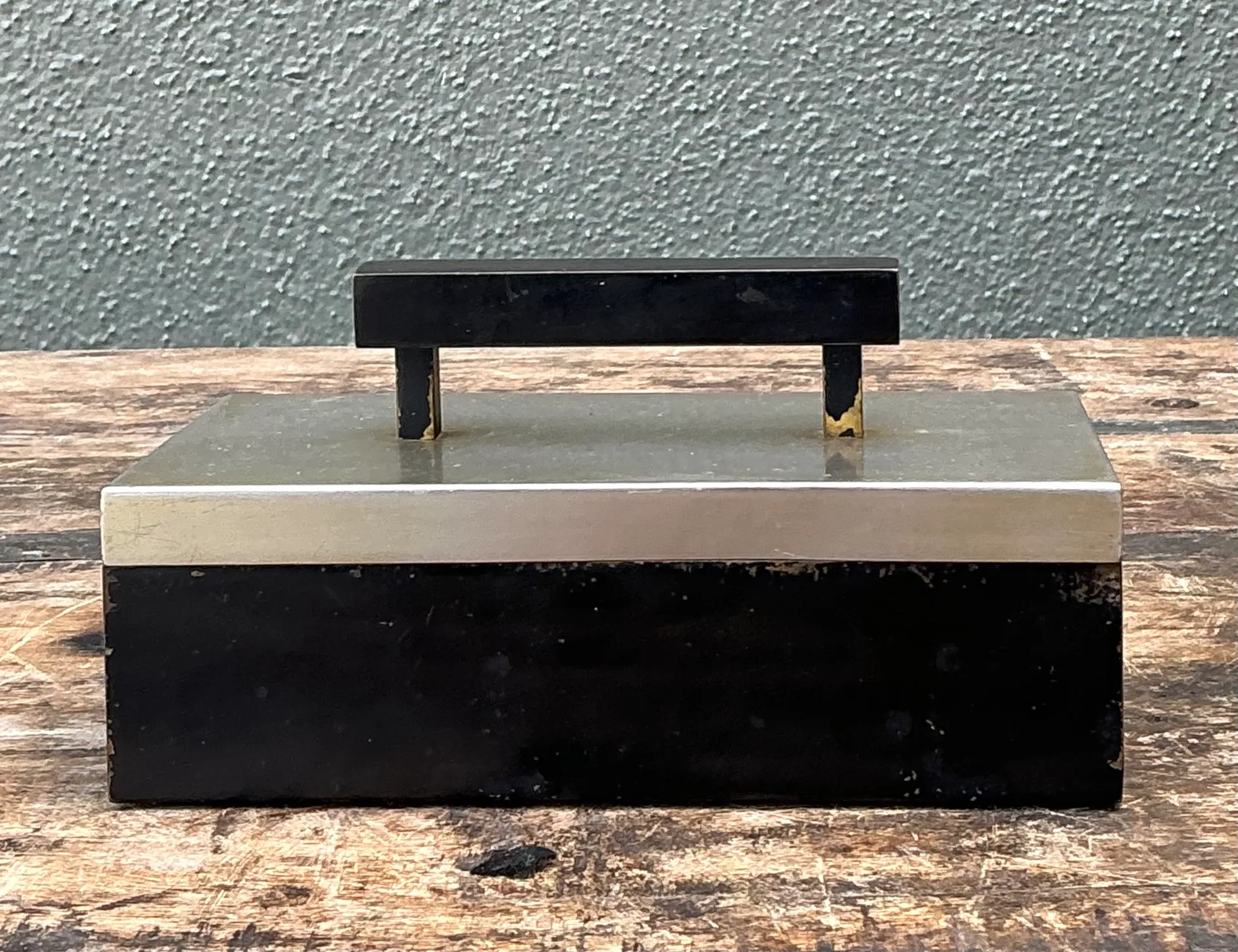 Vintage Metal and Wood Lidded Box — additional photo 7