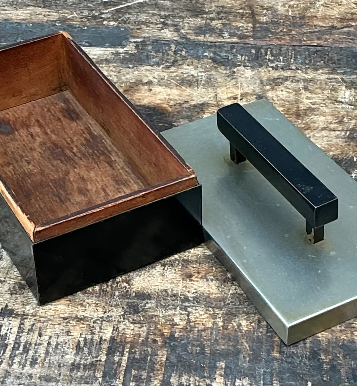 Vintage Metal and Wood Lidded Box — additional photo 5