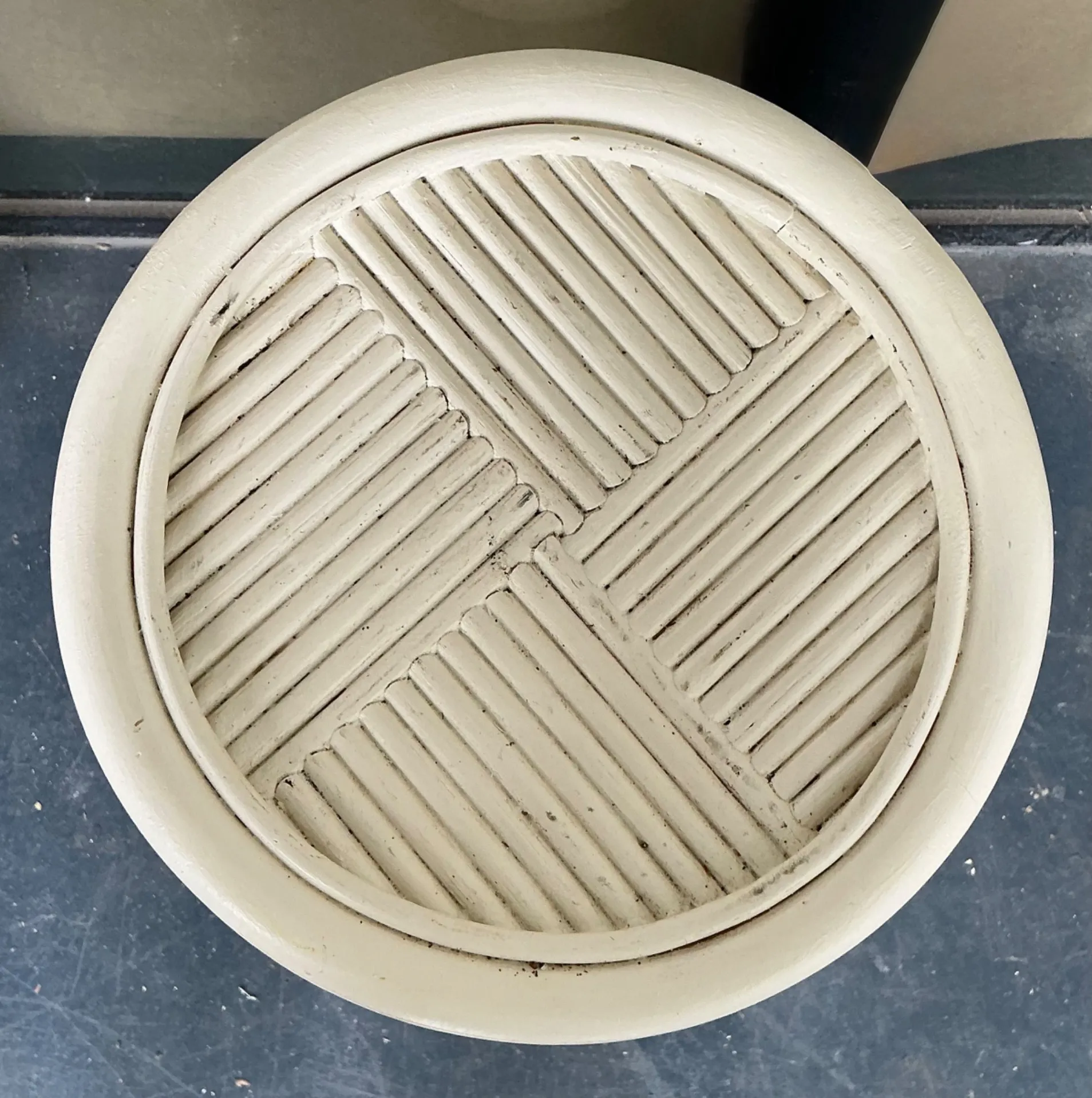 Vintage Painted Rattan Pedestal — additional photo 2