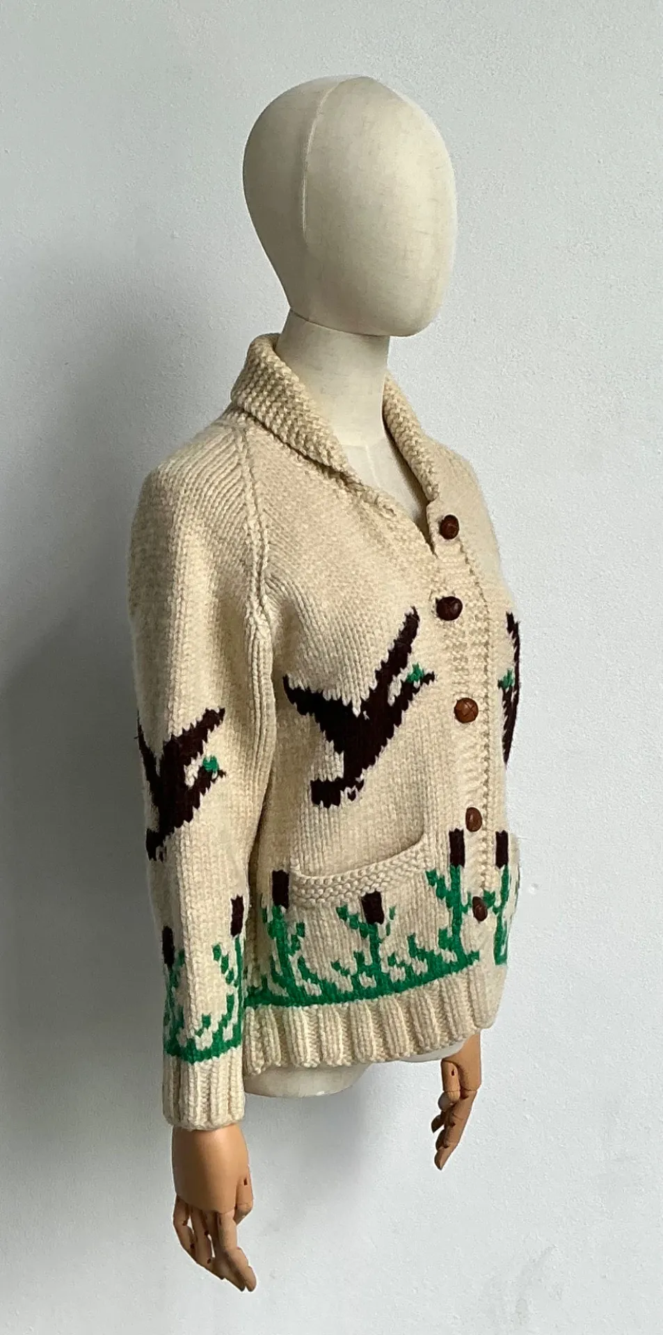 Vintage Hand-Knitted Wool Cardigan — additional photo 3