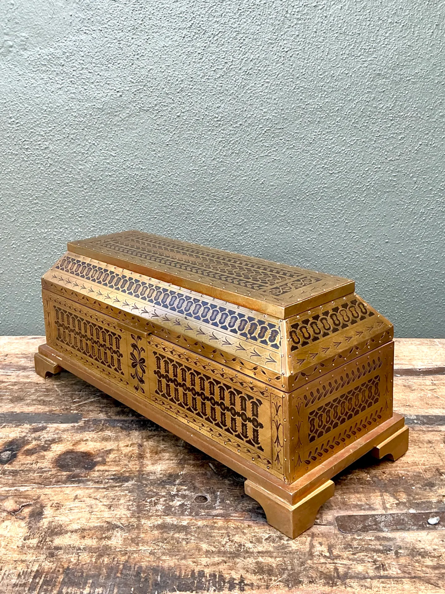 Vintage Brass Inlaid Decorative Box — additional photo 8