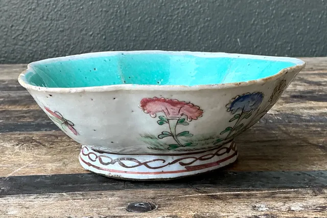 Vintage Asian Scalloped Floral Bowl — additional photo 1