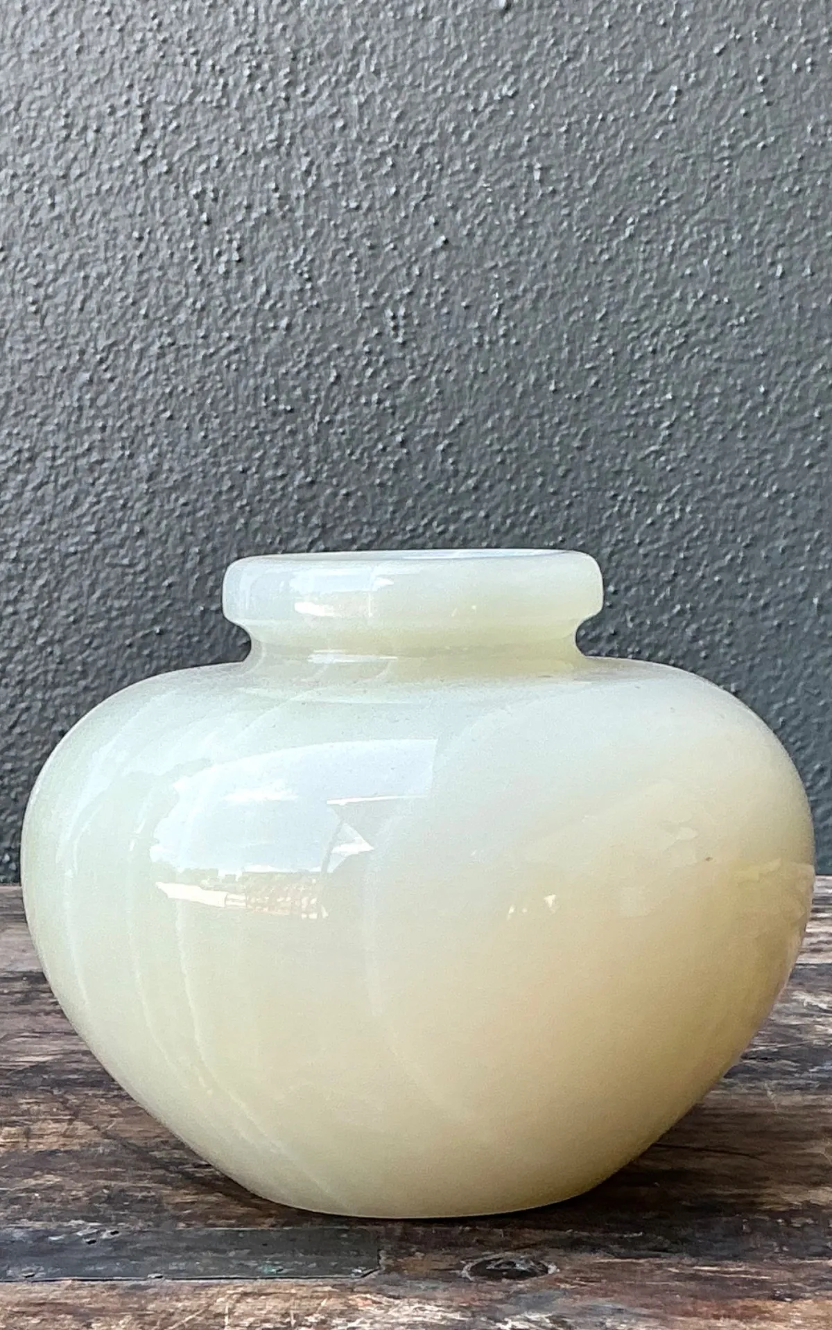 Vintage Stone Onyx Vase — additional photo 4