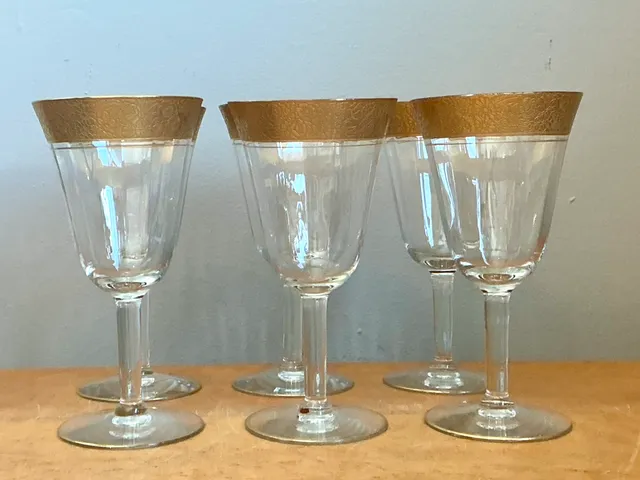 Vintage Gold Plated Rim Wine Glasses - Set of 6 — additional photo 6