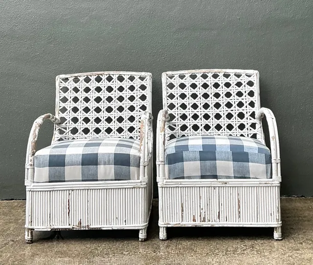 Vintage White Rattan Lounge Chairs - A Pair — additional photo 7