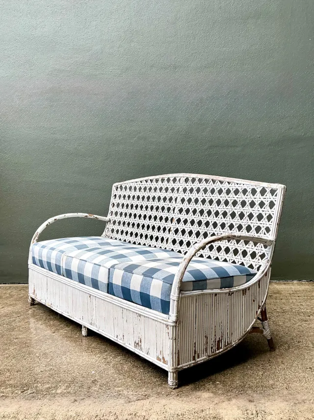 Vintage Distressed White Rattan and Checkered Sofa — additional photo 6
