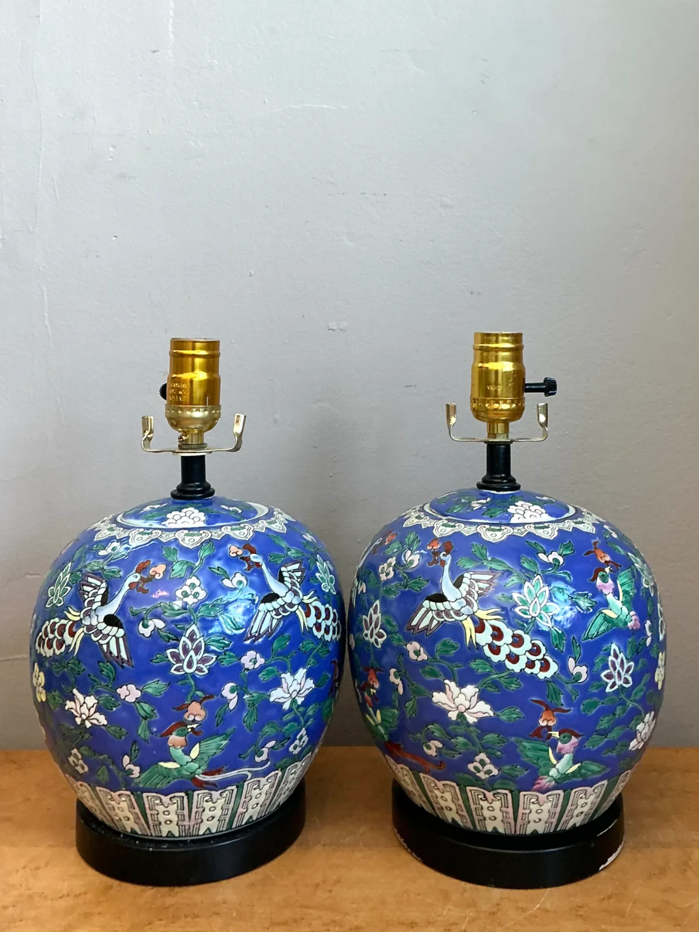 Vintage Floral Ceramic Table Lamps - Pair — additional photo 2