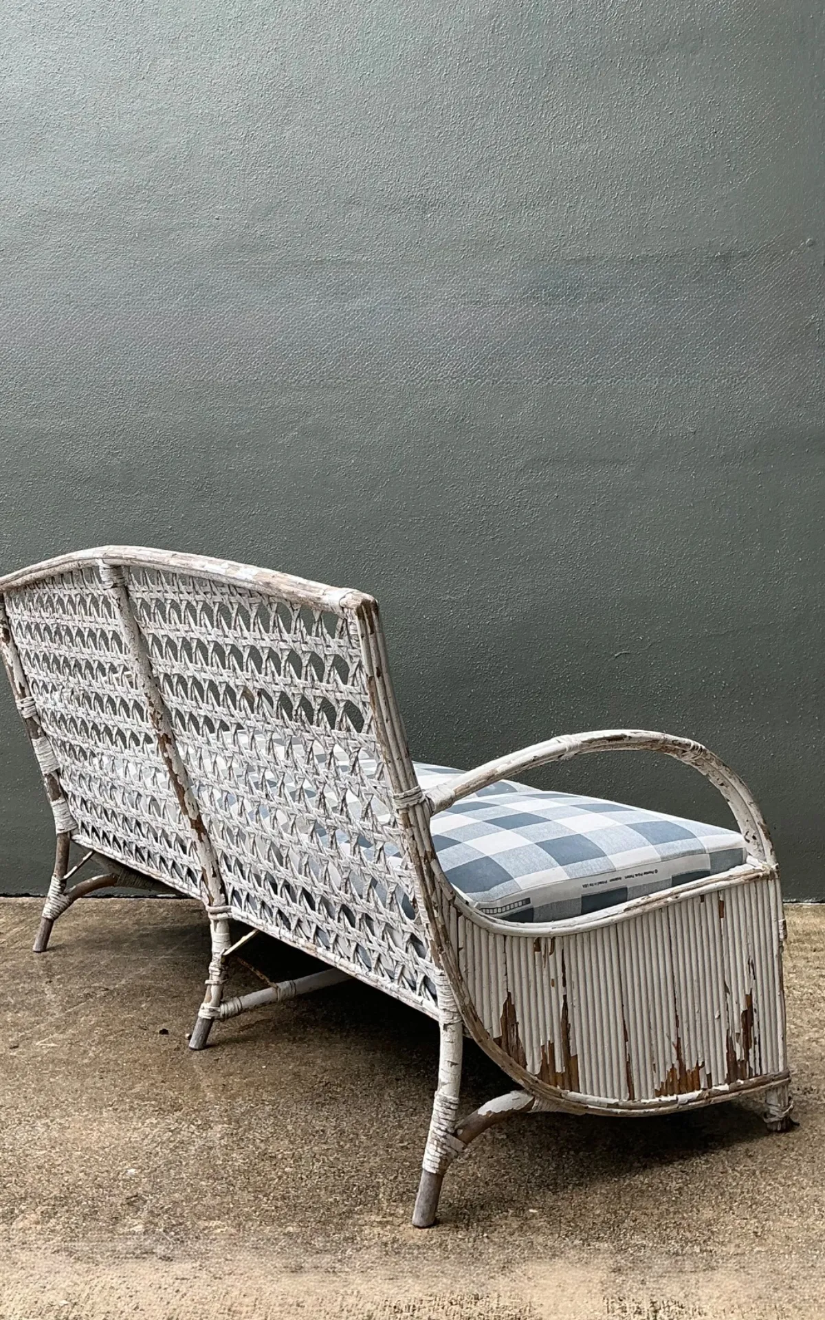 Vintage Distressed White Rattan and Checkered Sofa — additional photo 8