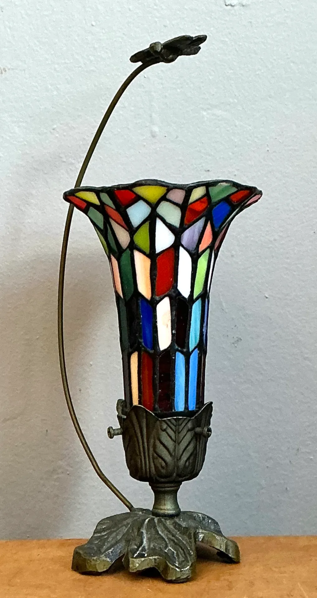 Vintage Stained Glass and Metal Table Lamp — additional photo 1