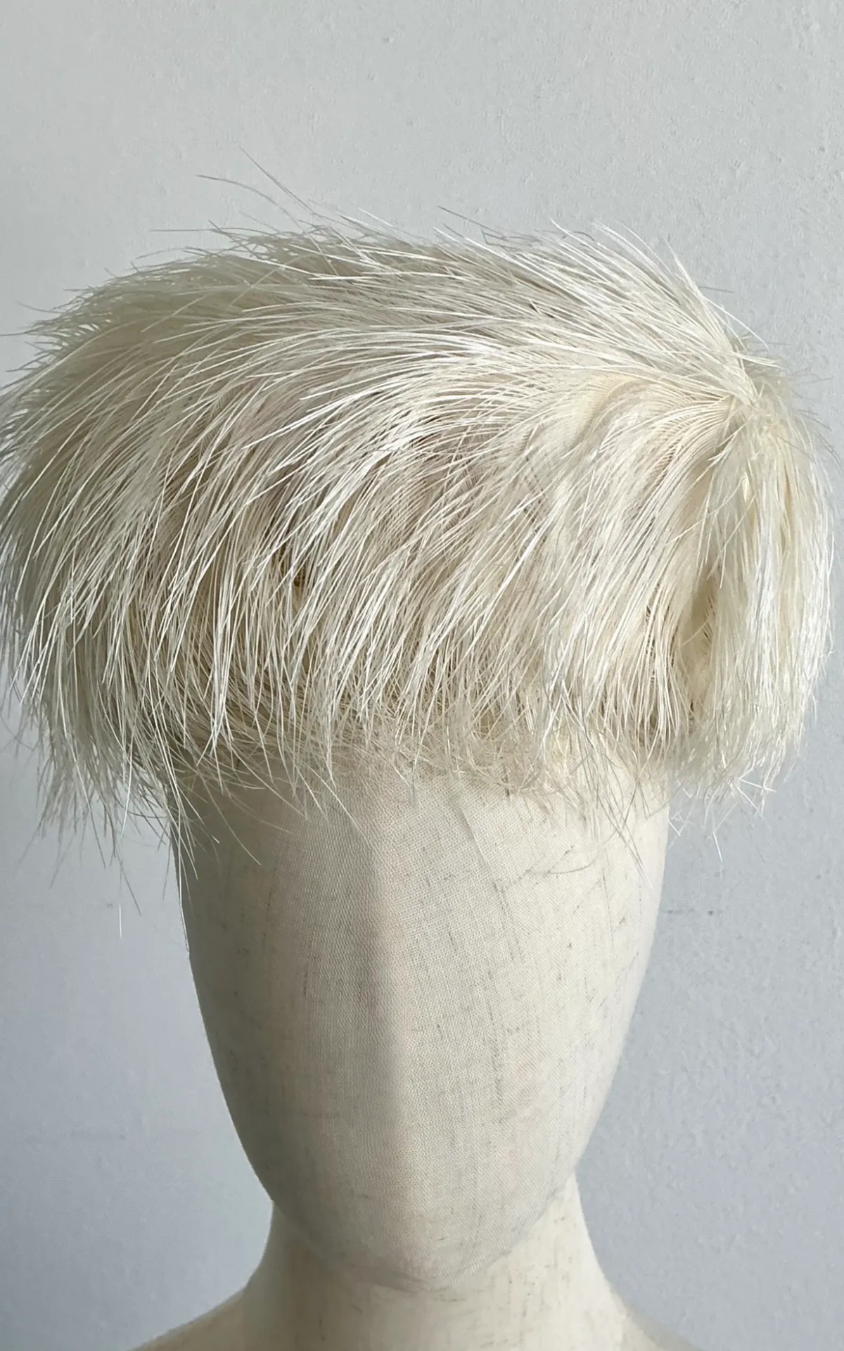 Vintage White Maribou Feather Hat — additional photo 6