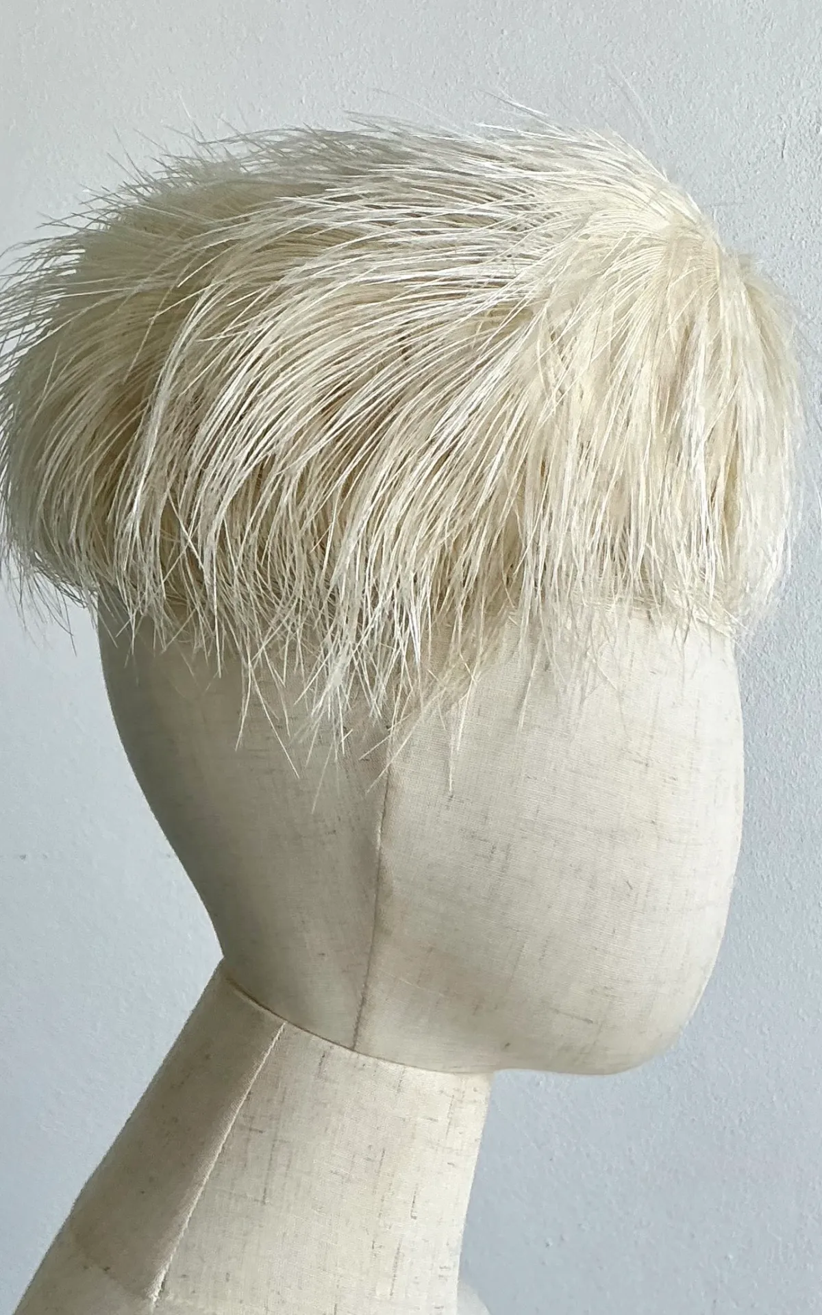 Vintage White Maribou Feather Hat — additional photo 4