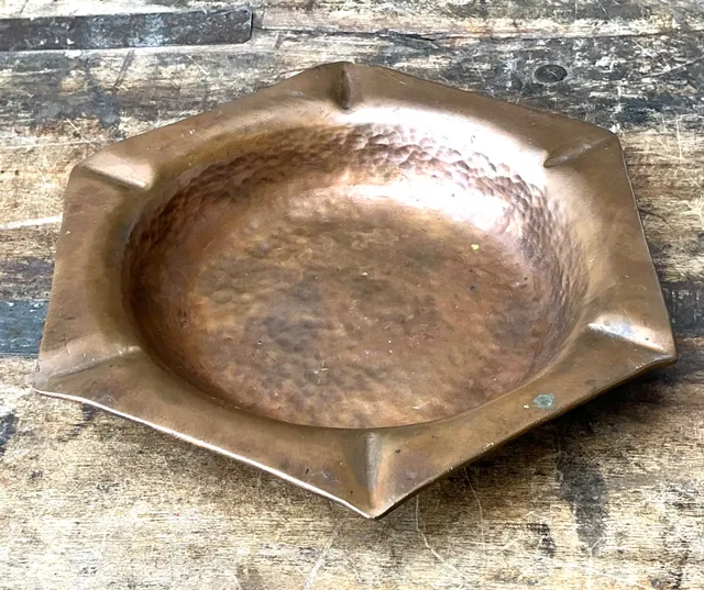 Vintage Hexagonal Hammered Copper Ashtray — additional photo 1