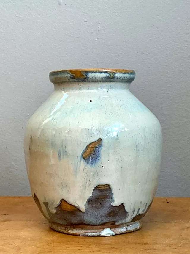 Vintage Blue and White Pottery Vase — additional photo 3