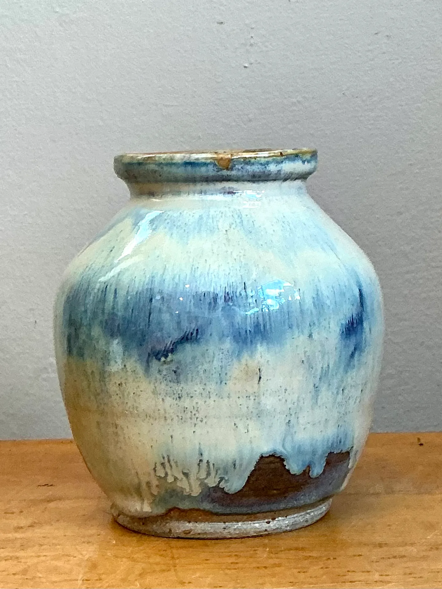 Vintage Blue and White Pottery Vase — additional photo 6
