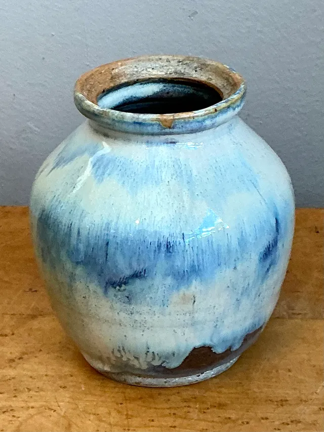 Vintage Blue and White Pottery Vase — additional photo 4