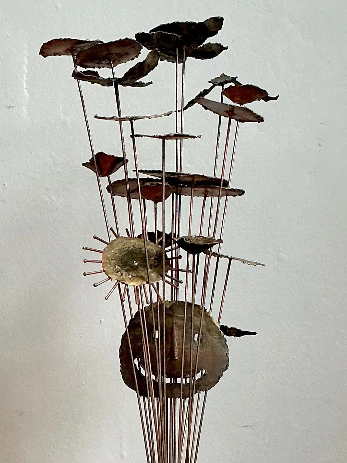 Vintage Brutalist Metal Flower Sculpture — additional photo 1