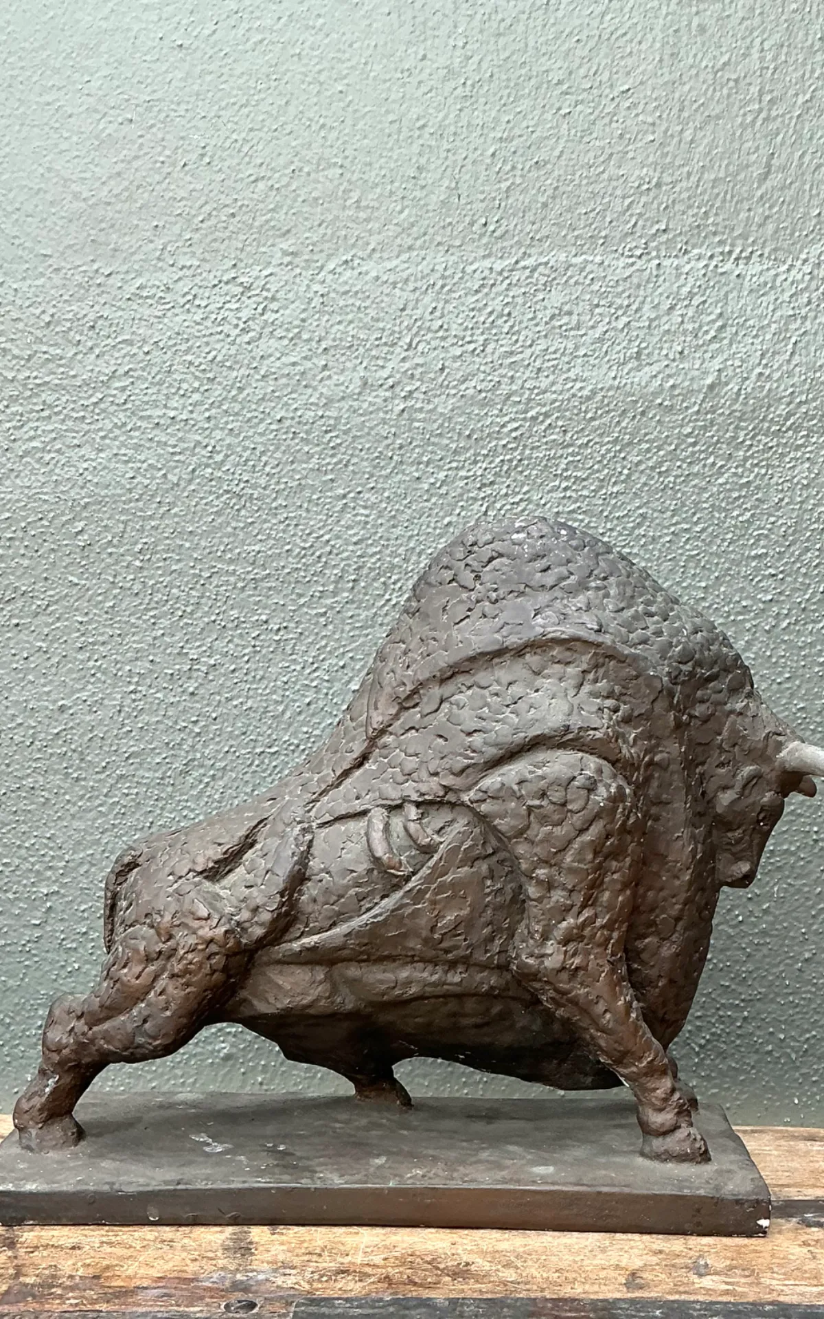 Vintage MCM Textured Plaster Bull Sculpture — additional photo 4