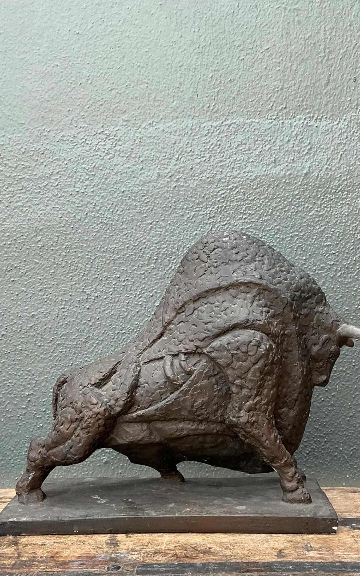 Vintage MCM Textured Plaster Bull Sculpture — additional photo 2