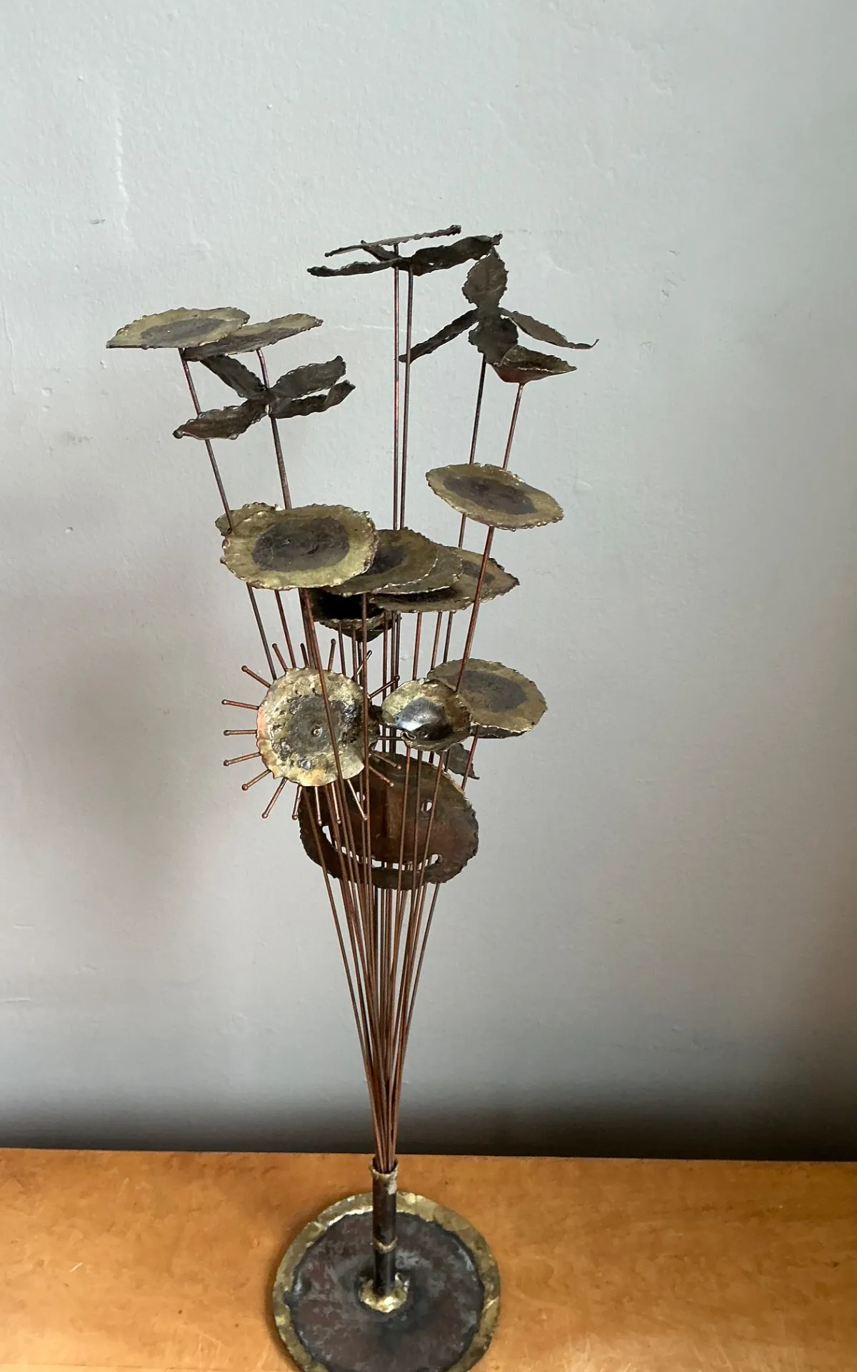 Vintage Brutalist Metal Flower Sculpture — additional photo 5