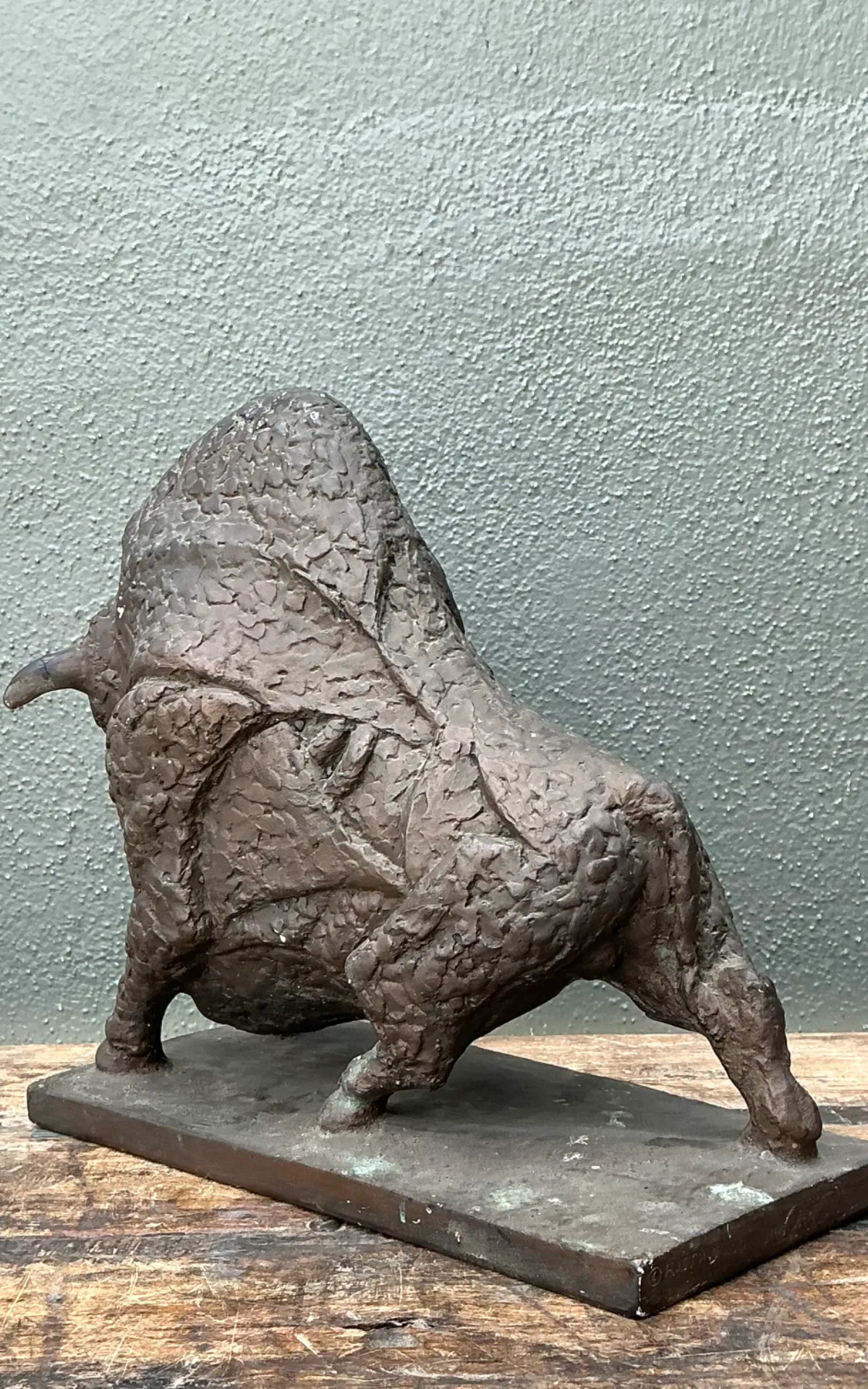 Vintage MCM Textured Plaster Bull Sculpture — additional photo 5