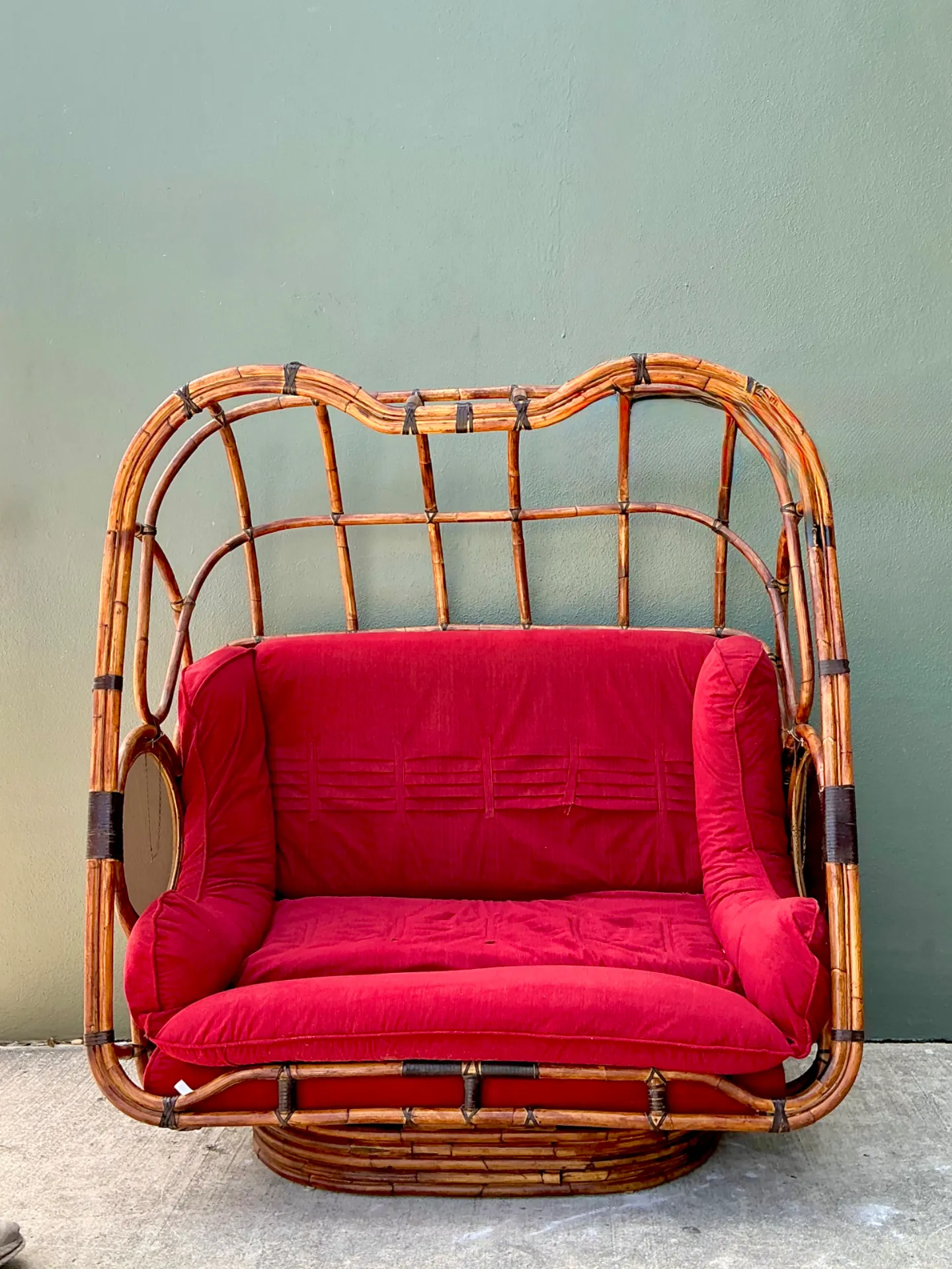 Vintage Boho Rattan Swivel Lounge Hooded Loveseat — additional photo 8