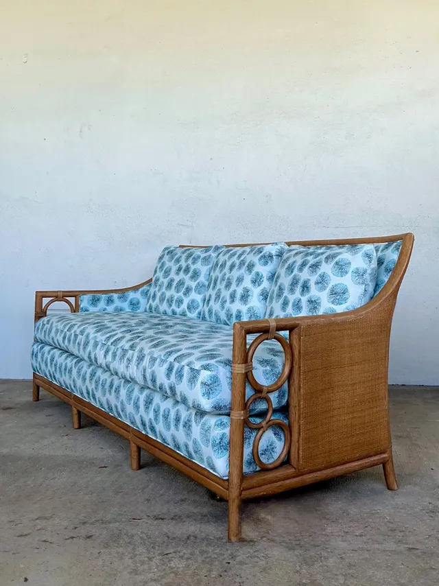 Vintage McGuire Rattan Sofa In Peter Fasano For John Roselli “Sconcett” — additional photo 1