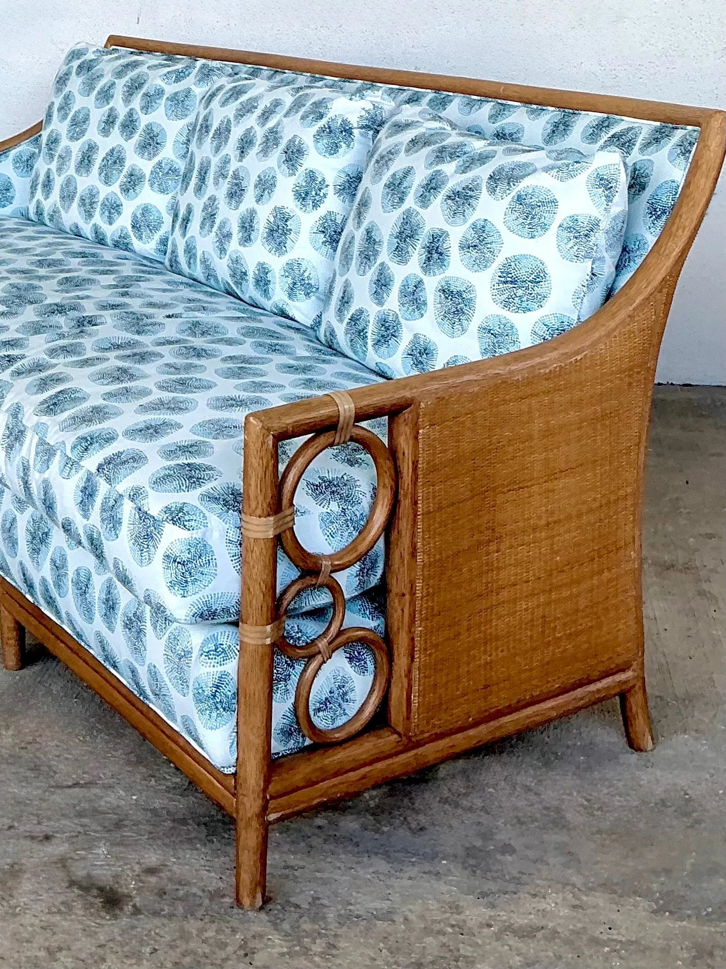 Vintage McGuire Rattan Sofa In Peter Fasano For John Roselli “Sconcett” — additional photo 3