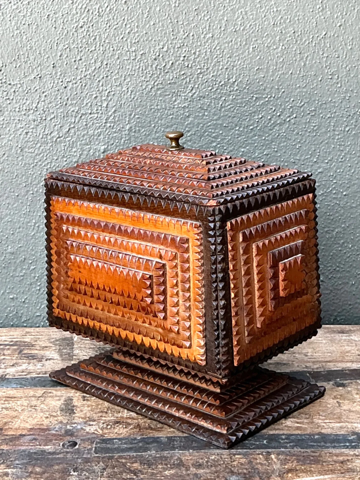 Vintage Tramp Art Wood Box On Pedestal — additional photo 5