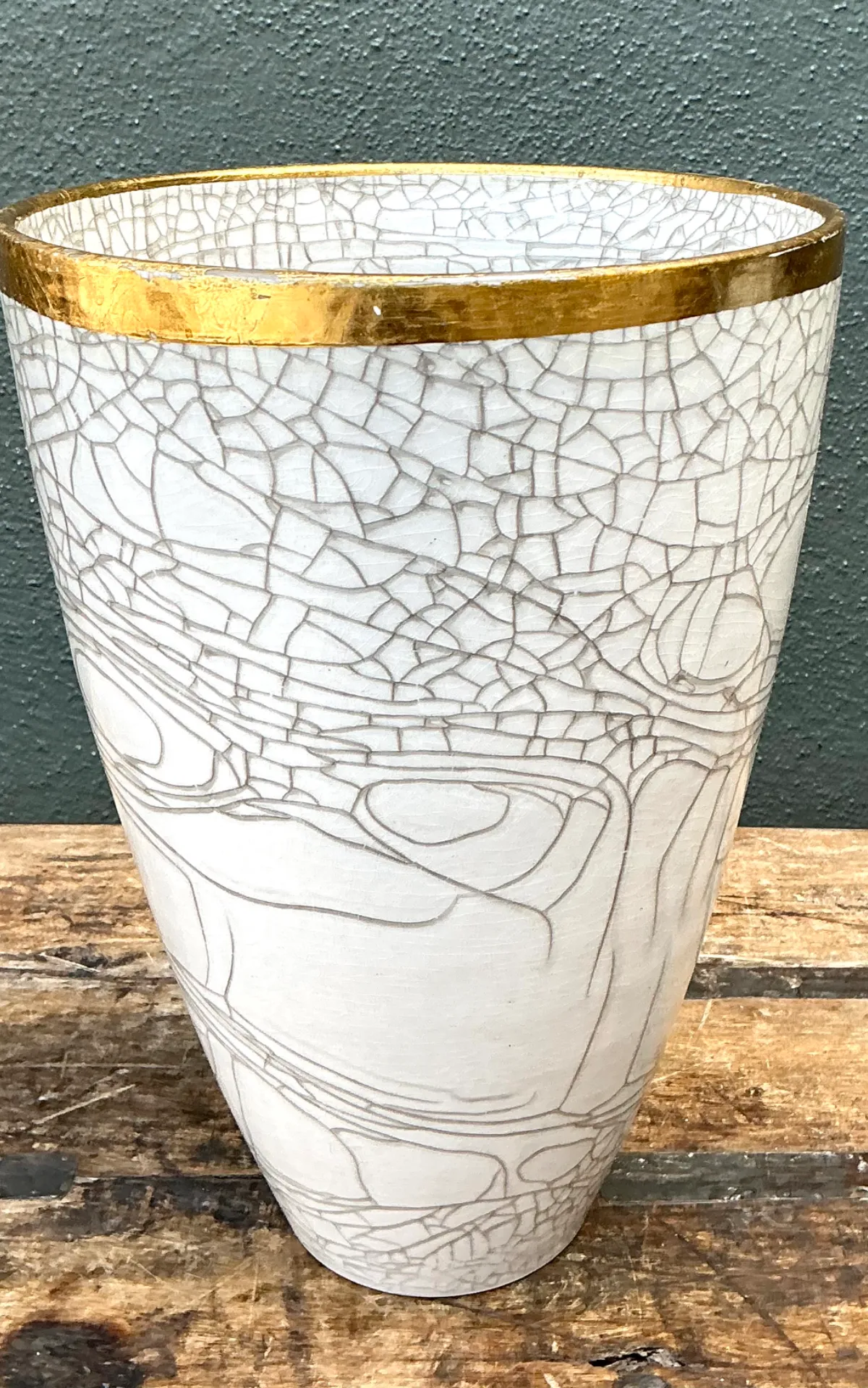 Vintage Italian Gold Rimmed Crackle Ceramic Vase — additional photo 4