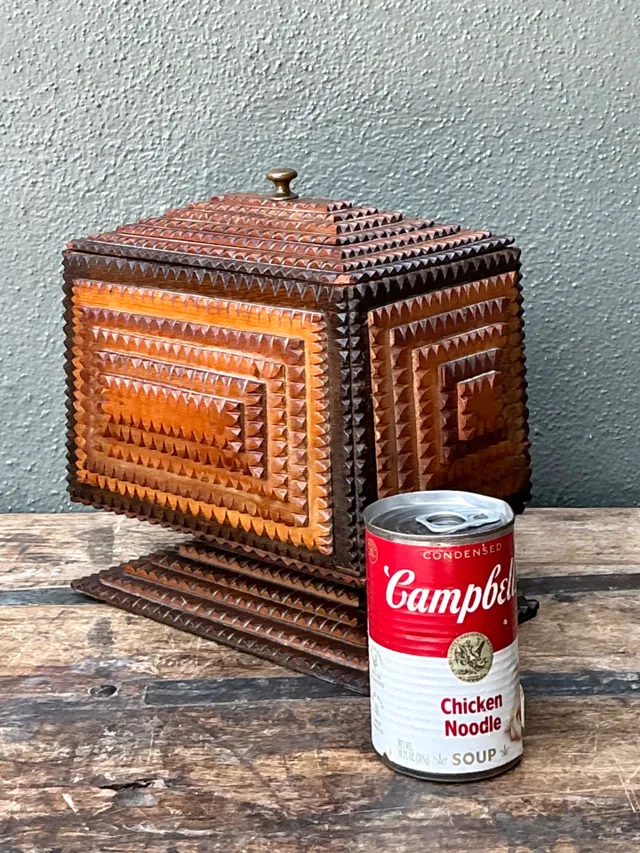 Vintage Tramp Art Wood Box On Pedestal — additional photo 1