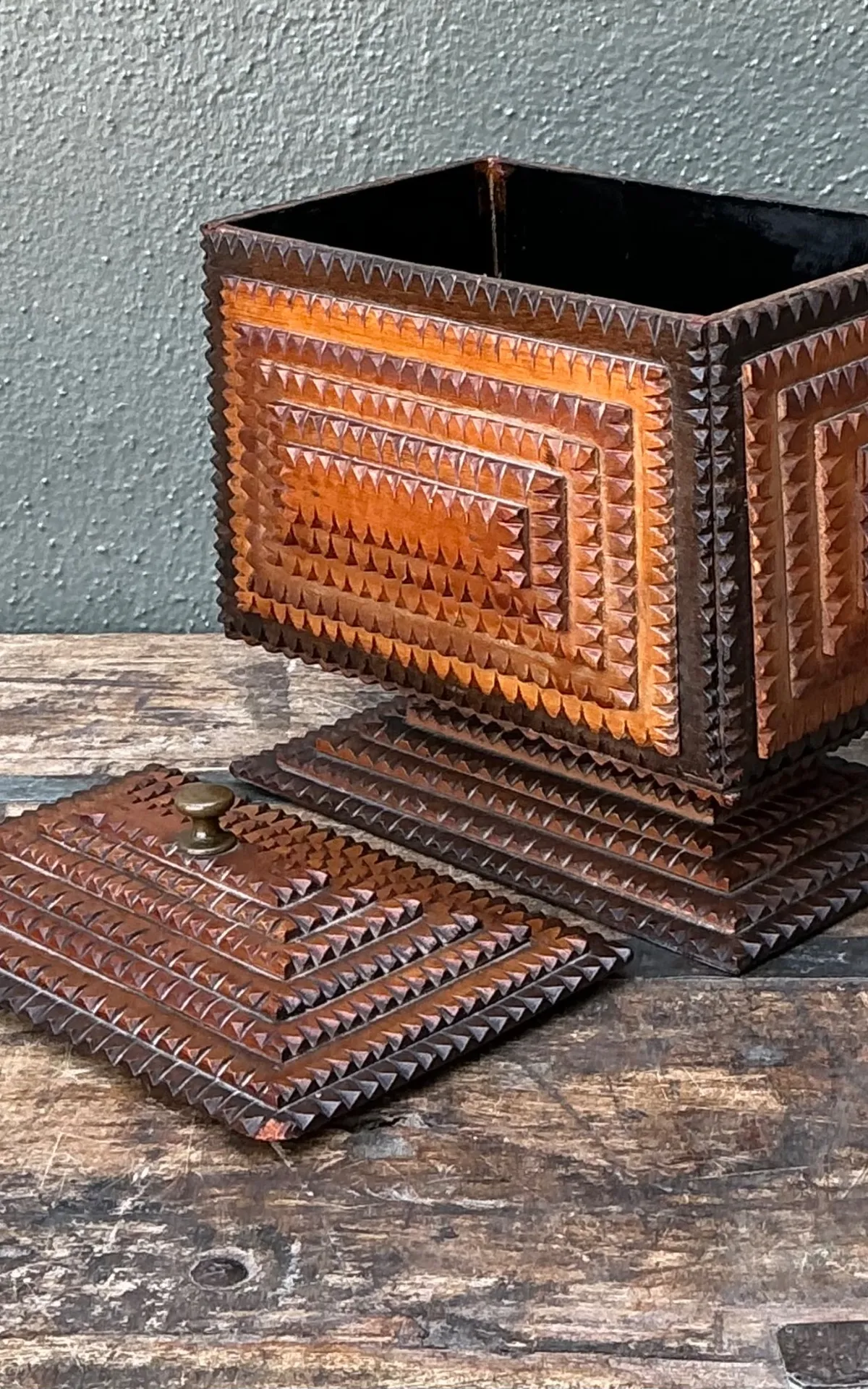 Vintage Tramp Art Wood Box On Pedestal — additional photo 8