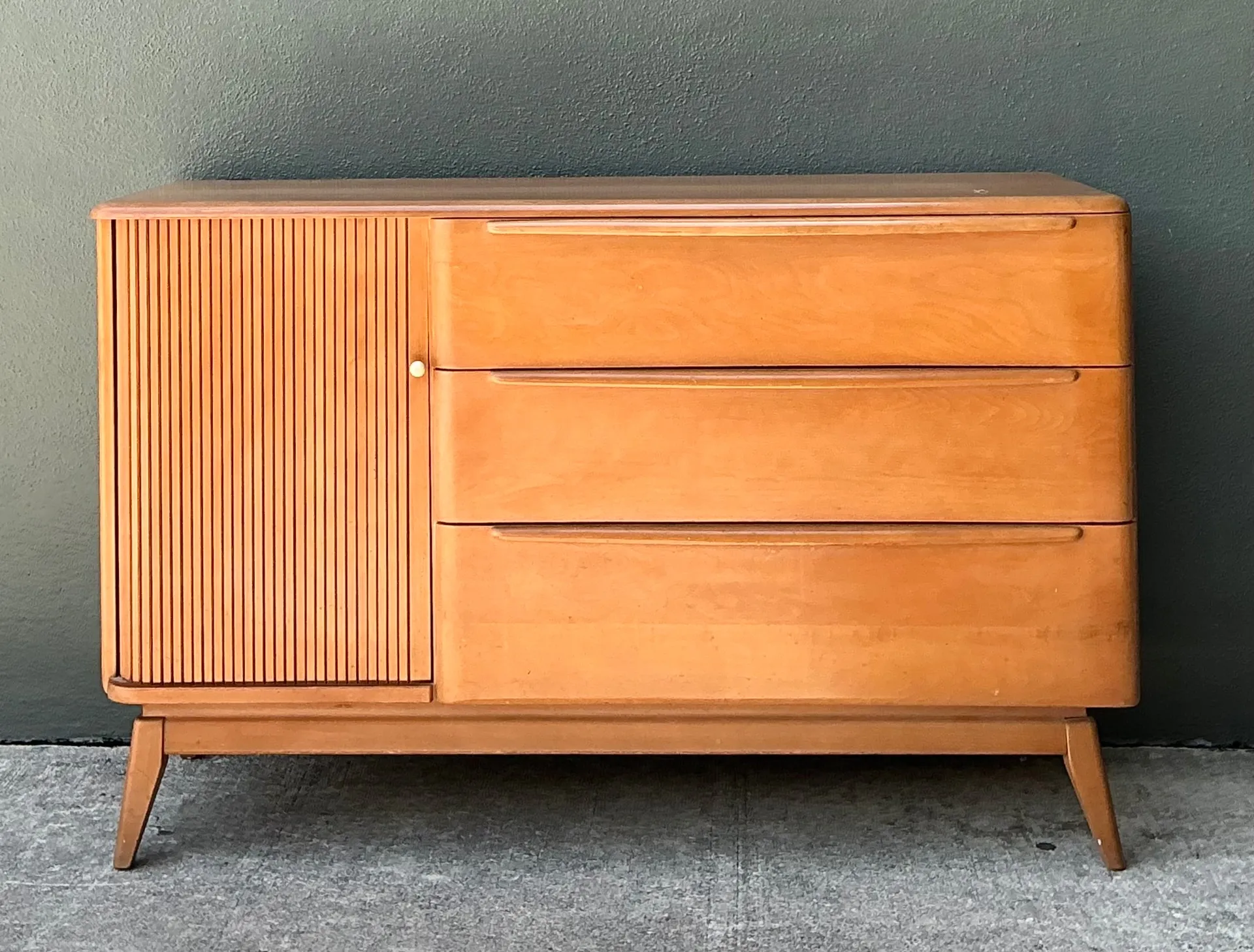 Mid-Century Heywood Wakefield Wood Credenza — additional photo 4