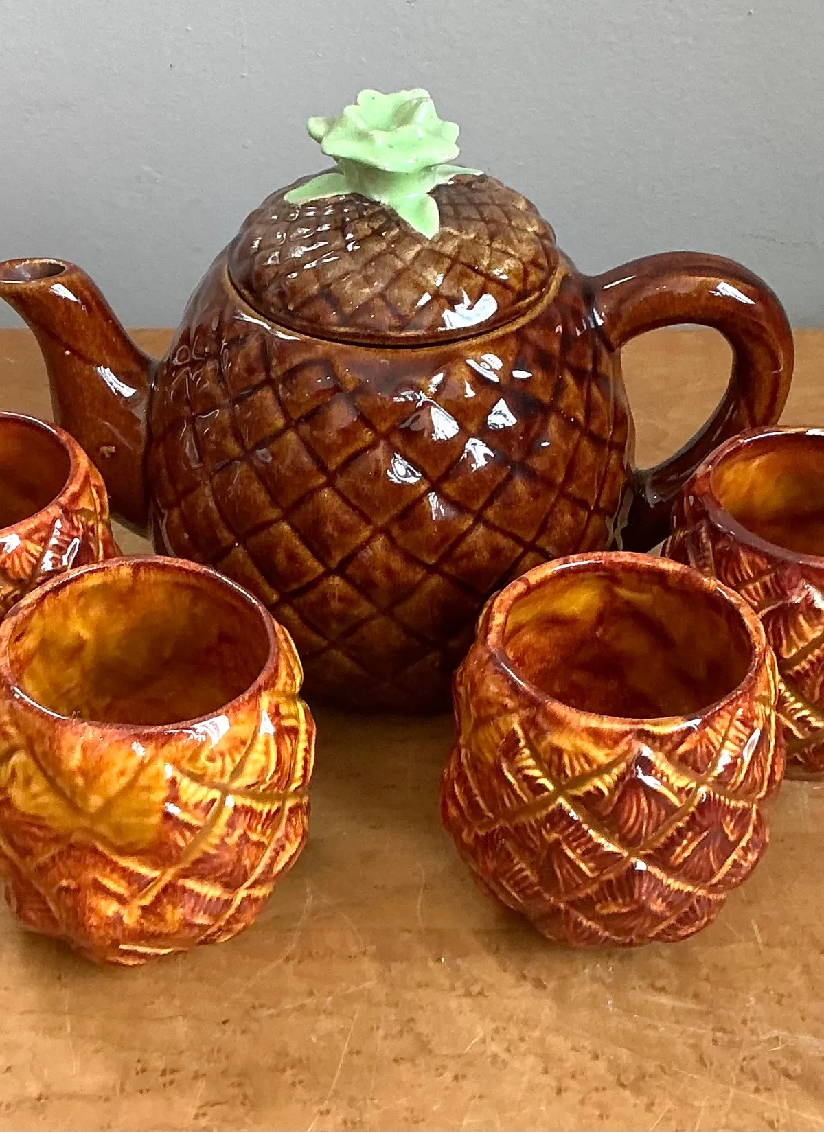 Vintage Pineapple Ceramic Teapot and Mugs Set - Close-up view