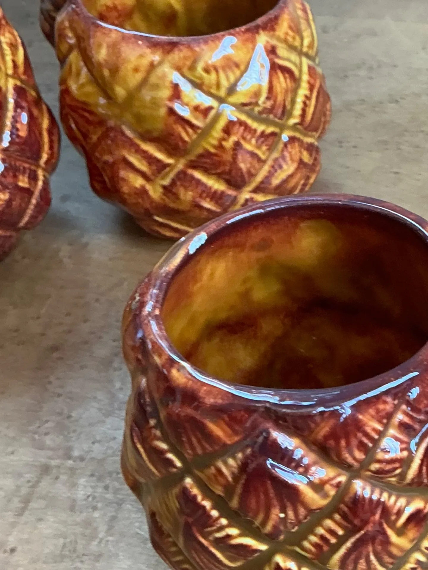 Vintage Pineapple Ceramic Teapot and Mugs Set — additional photo 3