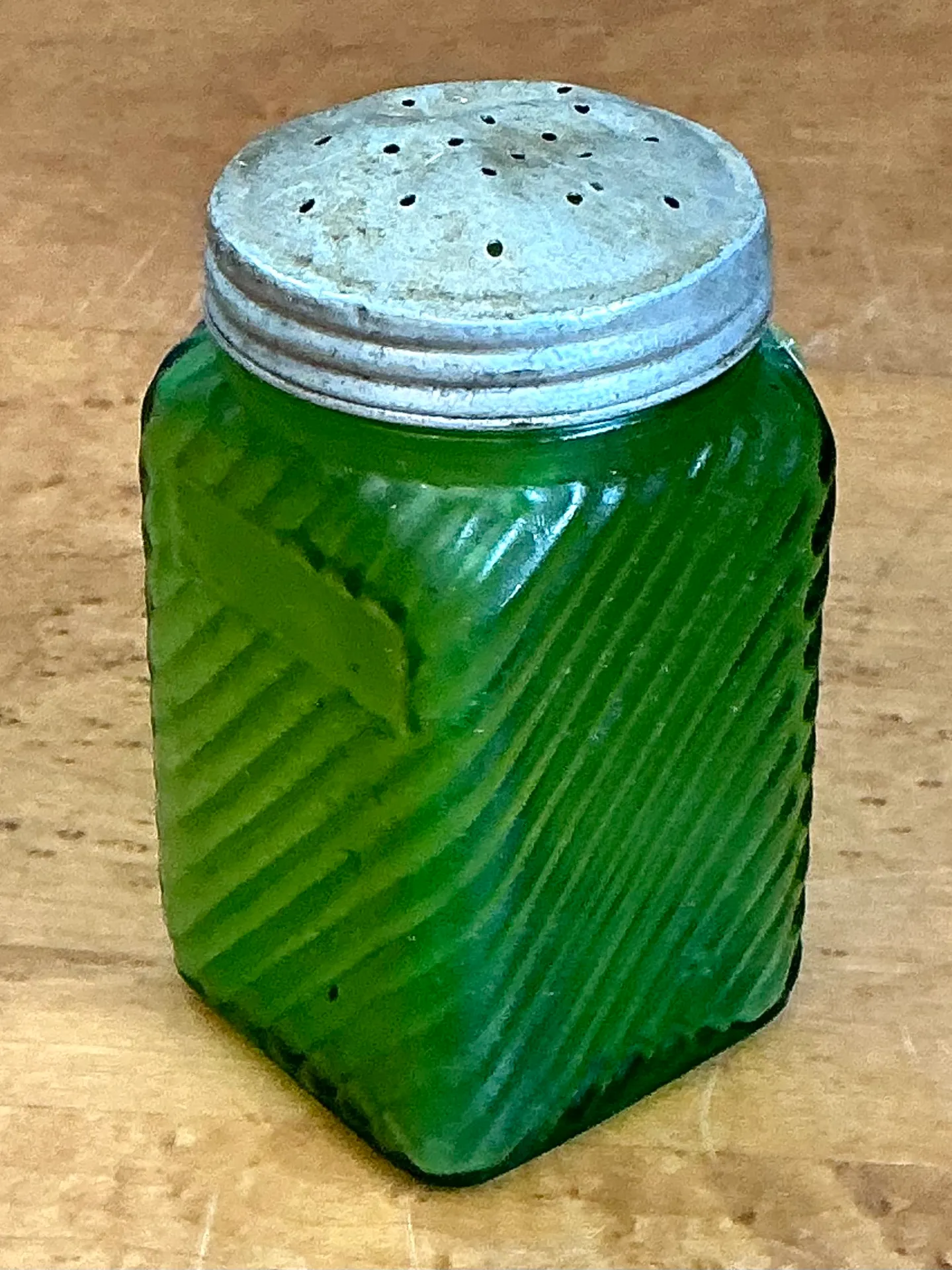 Vintage Textured Green Glass Shaker — additional photo 5