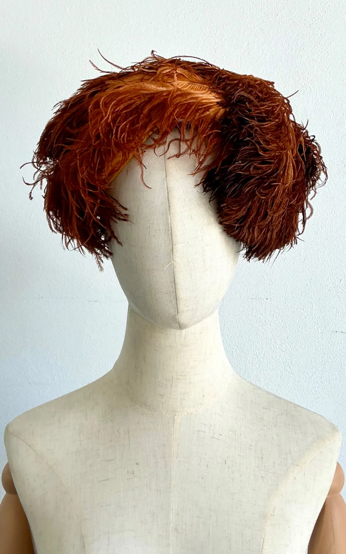 Vintage 1950s Ostrich Feather Hat — additional photo 5