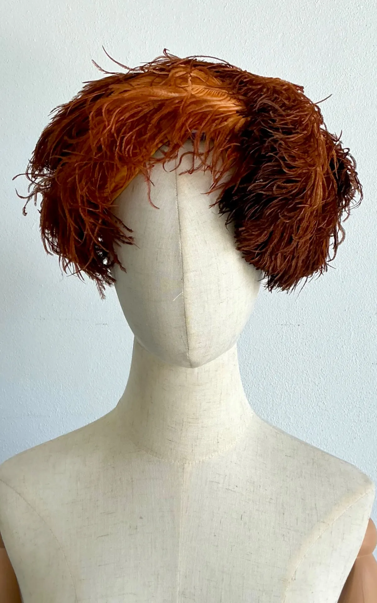 Vintage 1950s Ostrich Feather Hat — additional photo 8