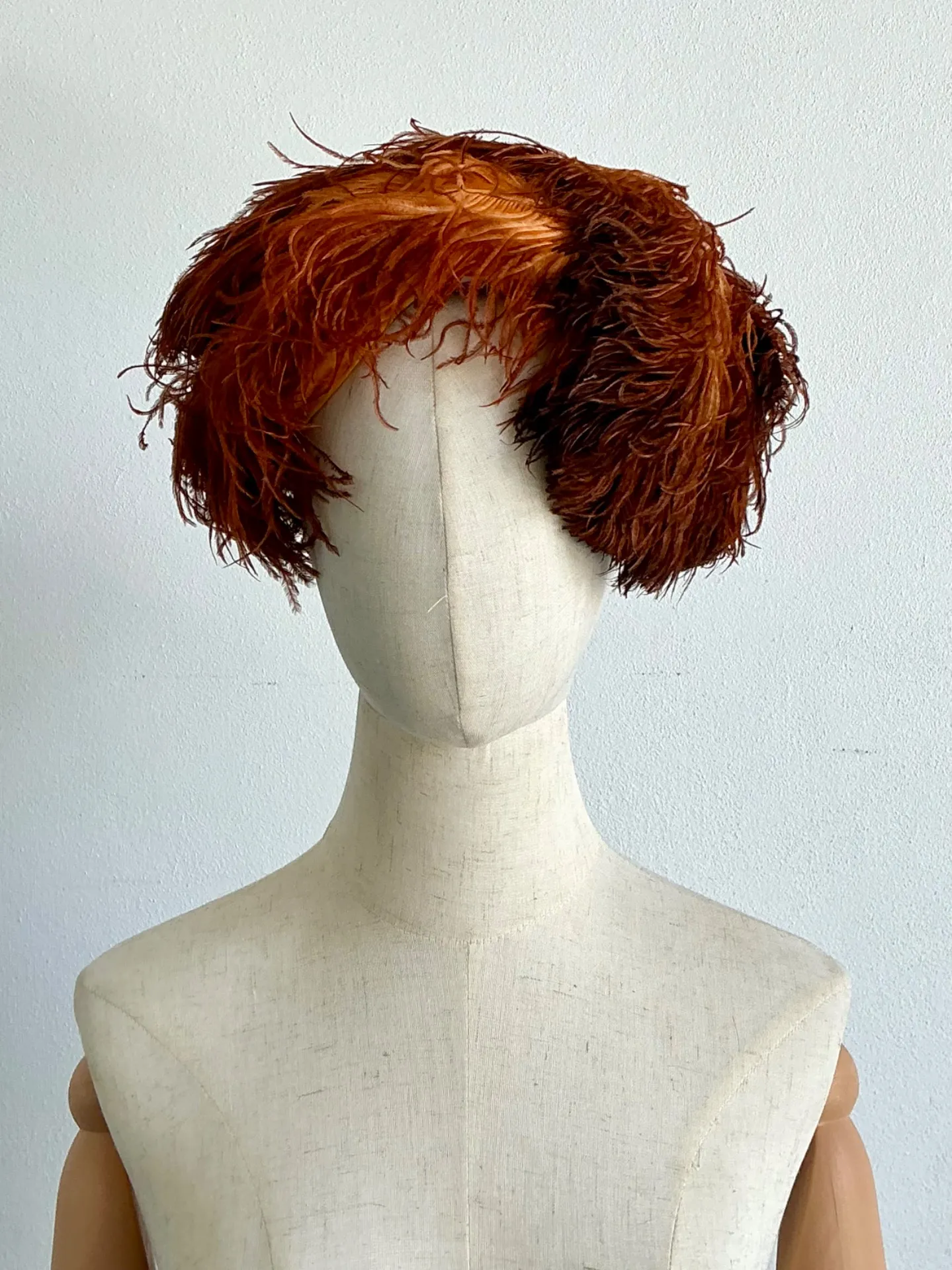 Vintage 1950s Ostrich Feather Hat — additional photo 2