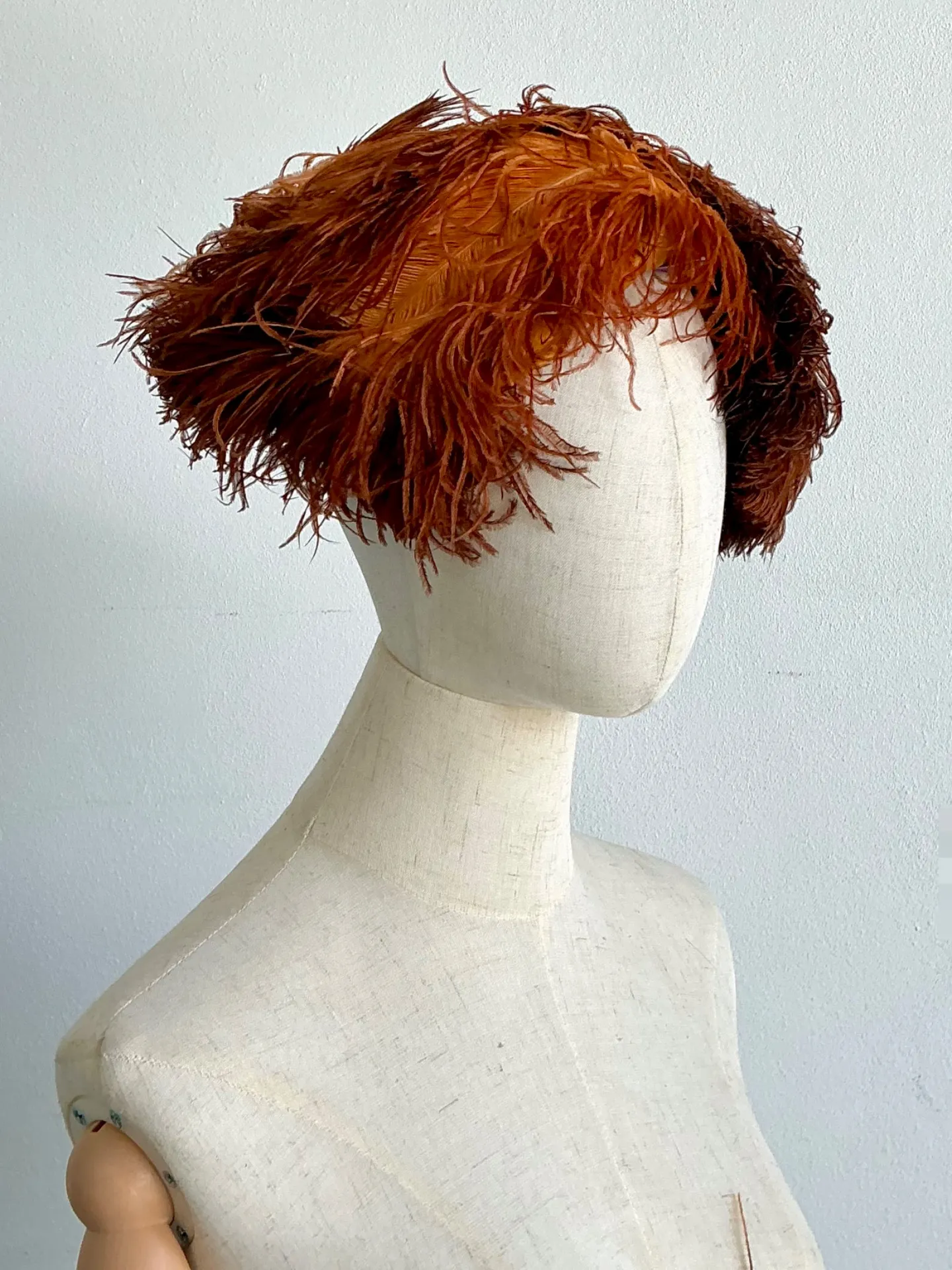 Vintage 1950s Ostrich Feather Hat — additional photo 6