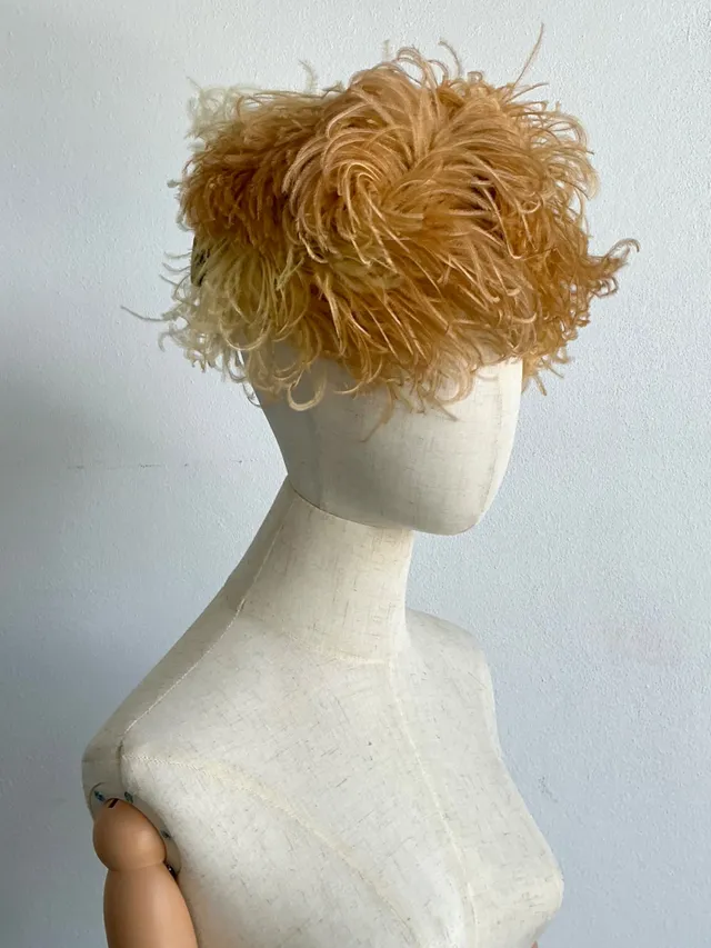 Vintage Ostrich Feather Hat With Velvet Bow — additional photo 8