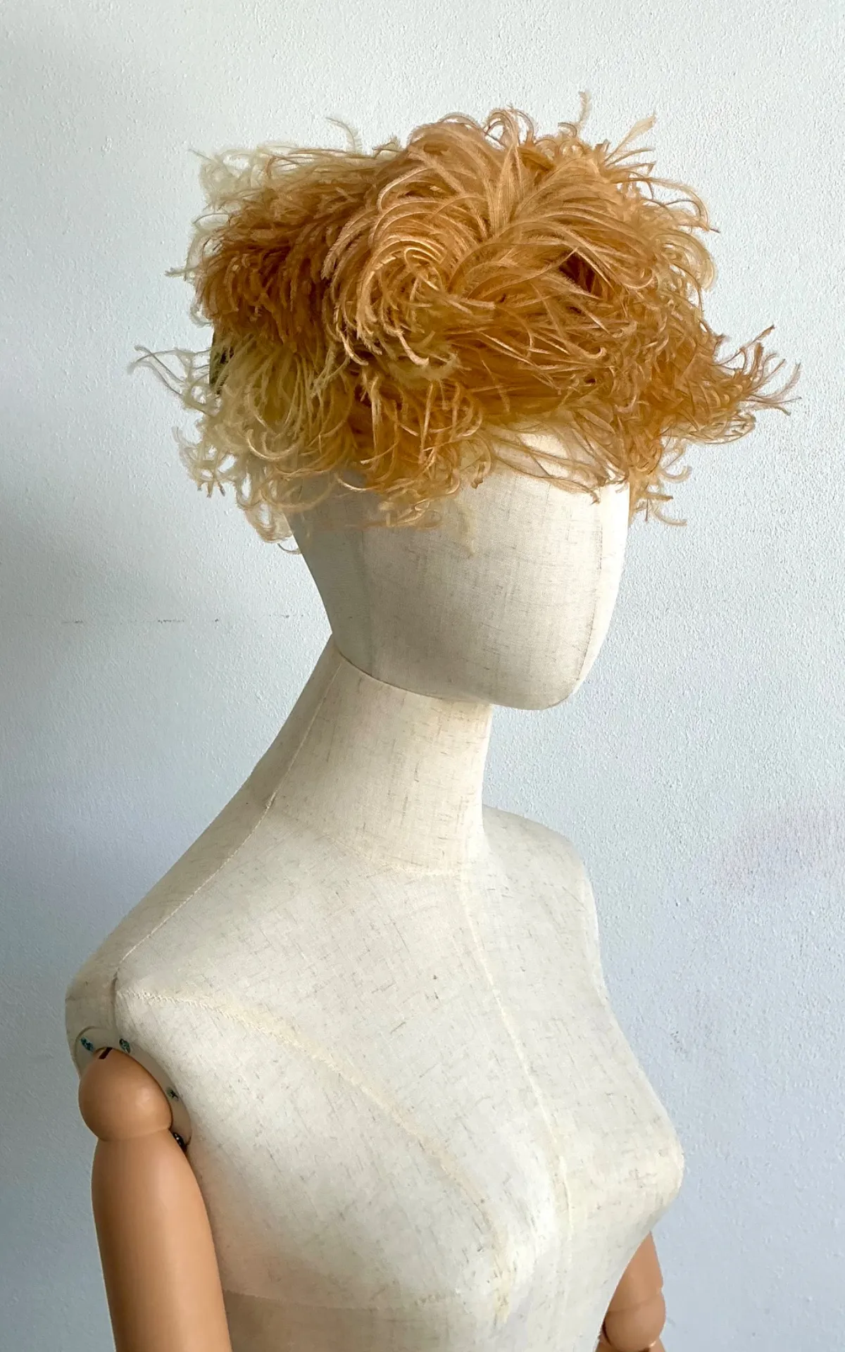 Vintage Ostrich Feather Hat With Velvet Bow — additional photo 2