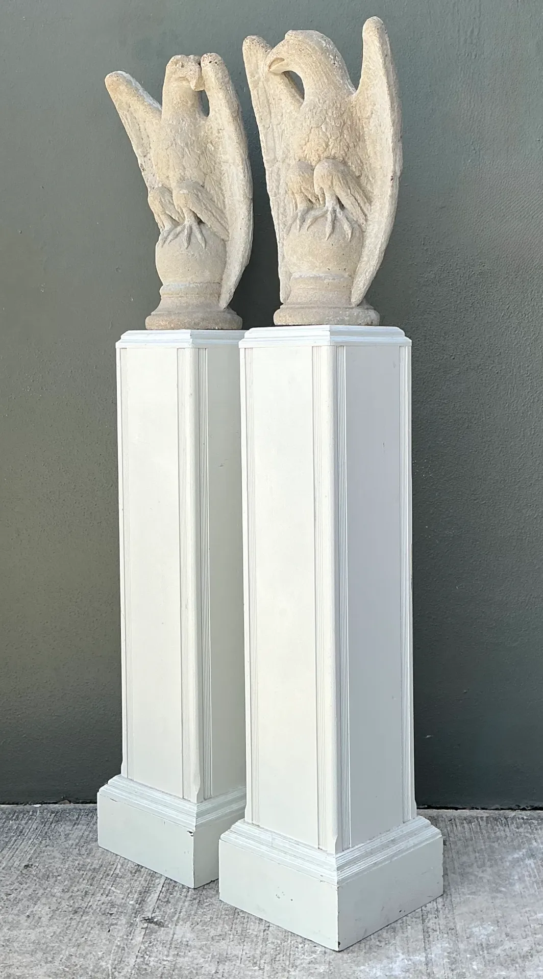 Vintage Cast Cement Eagle Statues - Pair — additional photo 8