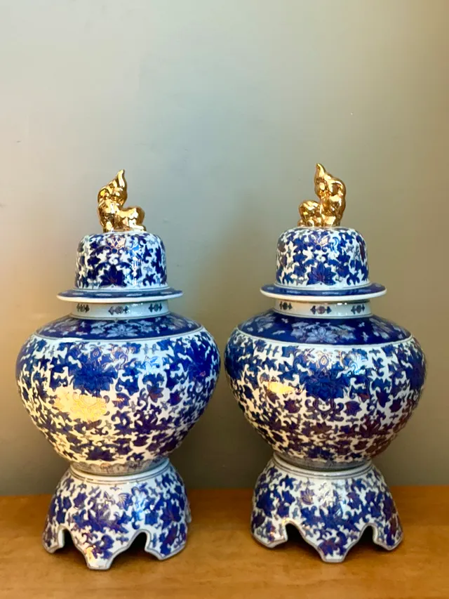 Vintage Blue and White Ceramic Lidded Jars - Pair — additional photo 4