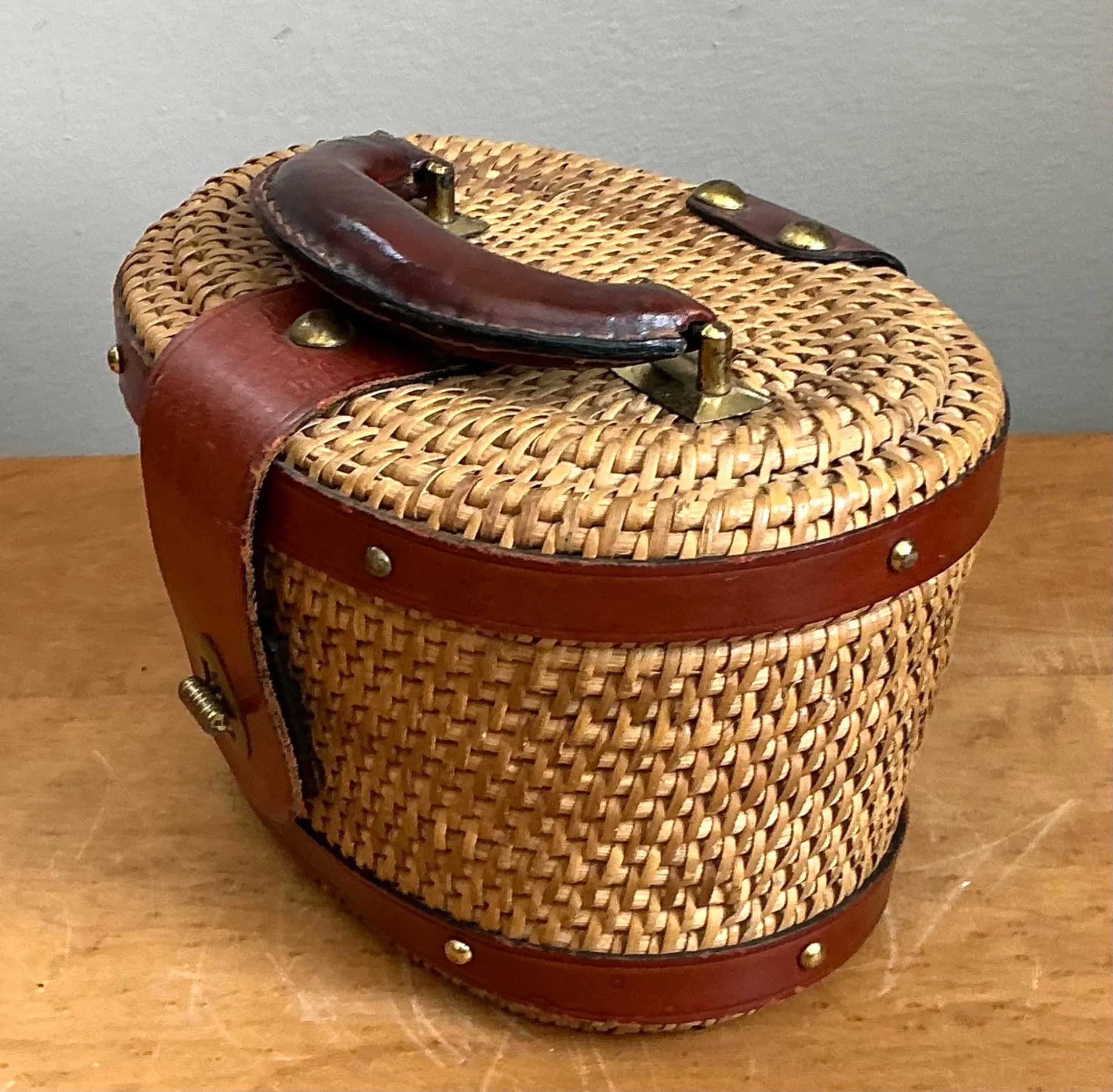 Vintage Rattan and Leather Handbag — additional photo 5