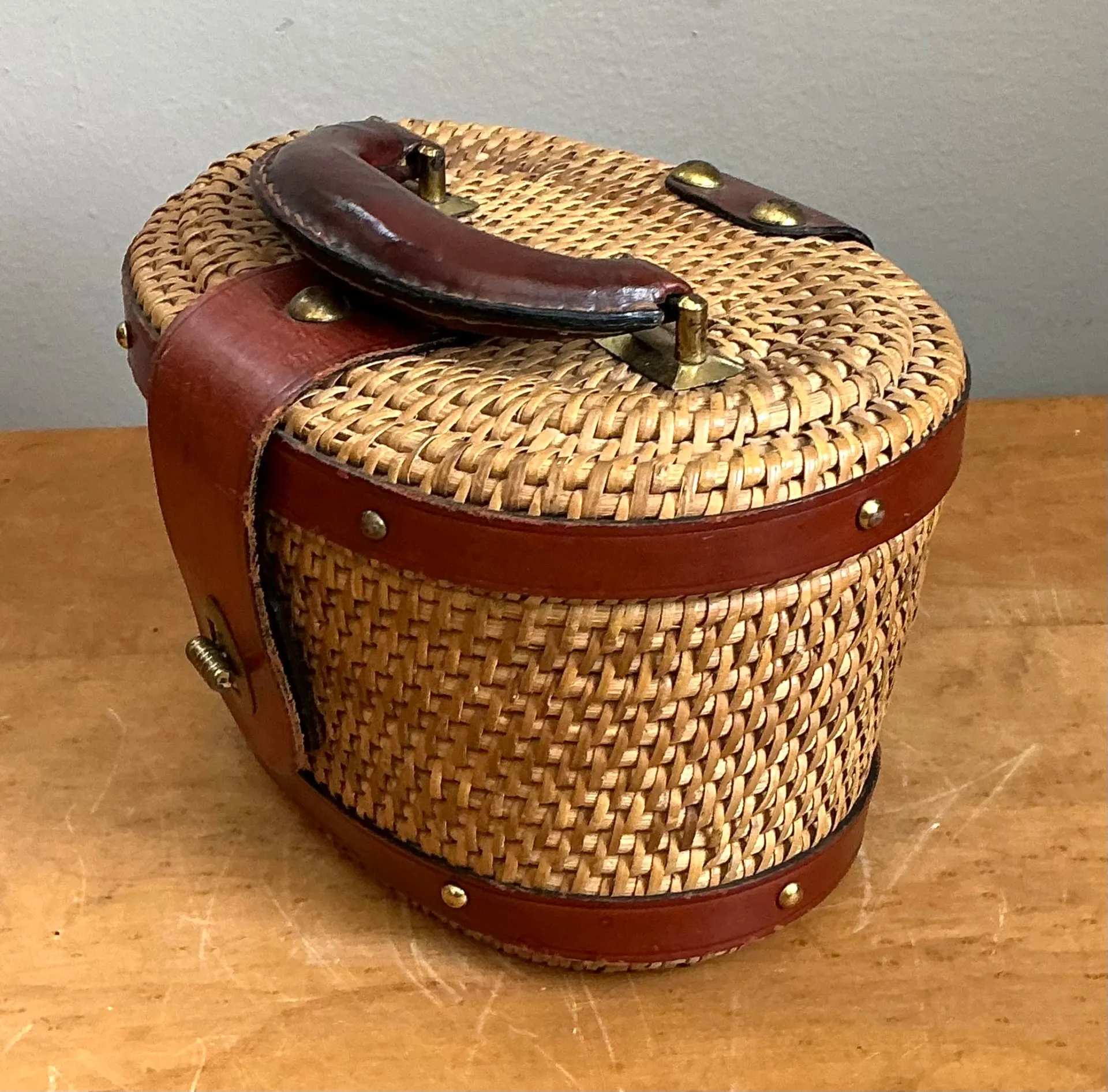Vintage Rattan and Leather Handbag — additional photo 4