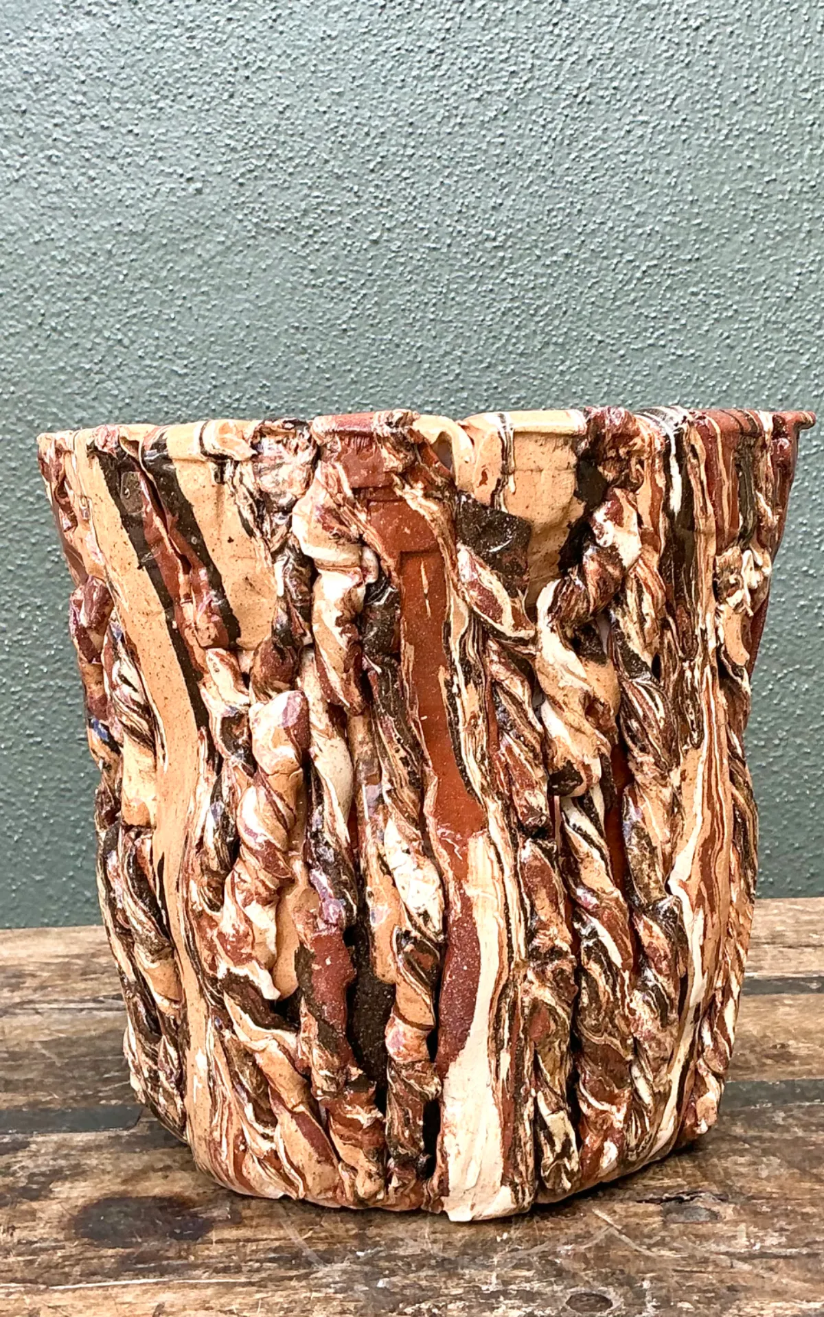 Vintage Textured Ceramic Planter — additional photo 5