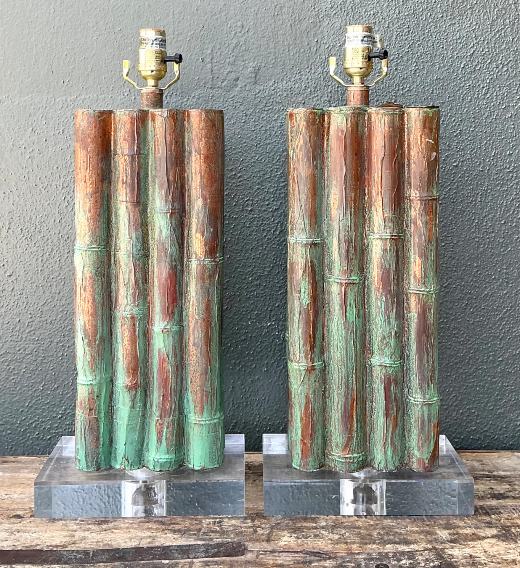 Vintage Faux Bamboo Lamps On Lucite Plinth - A Pair — additional photo 2