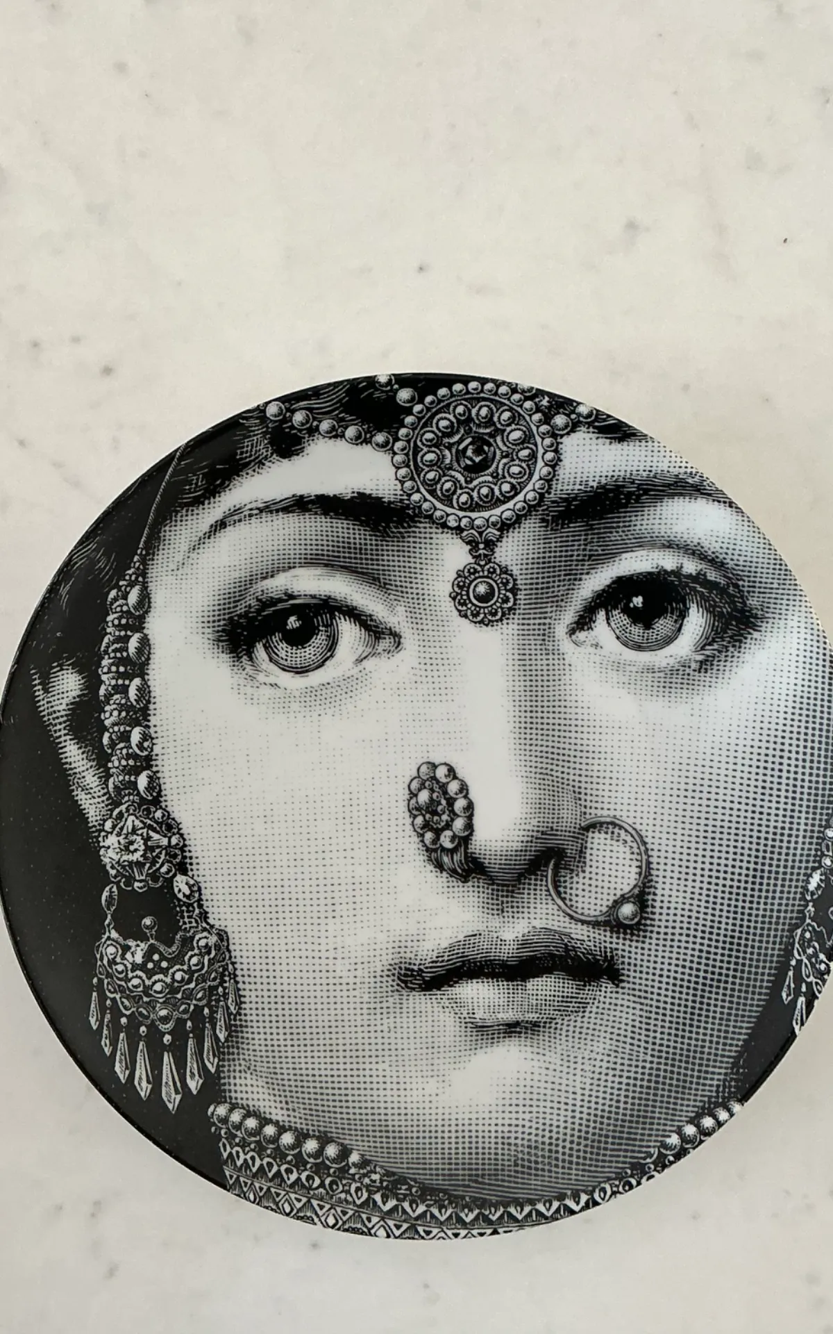 Piero Fornasetti Tema e Variazioni Porcelain Plate — additional photo 5