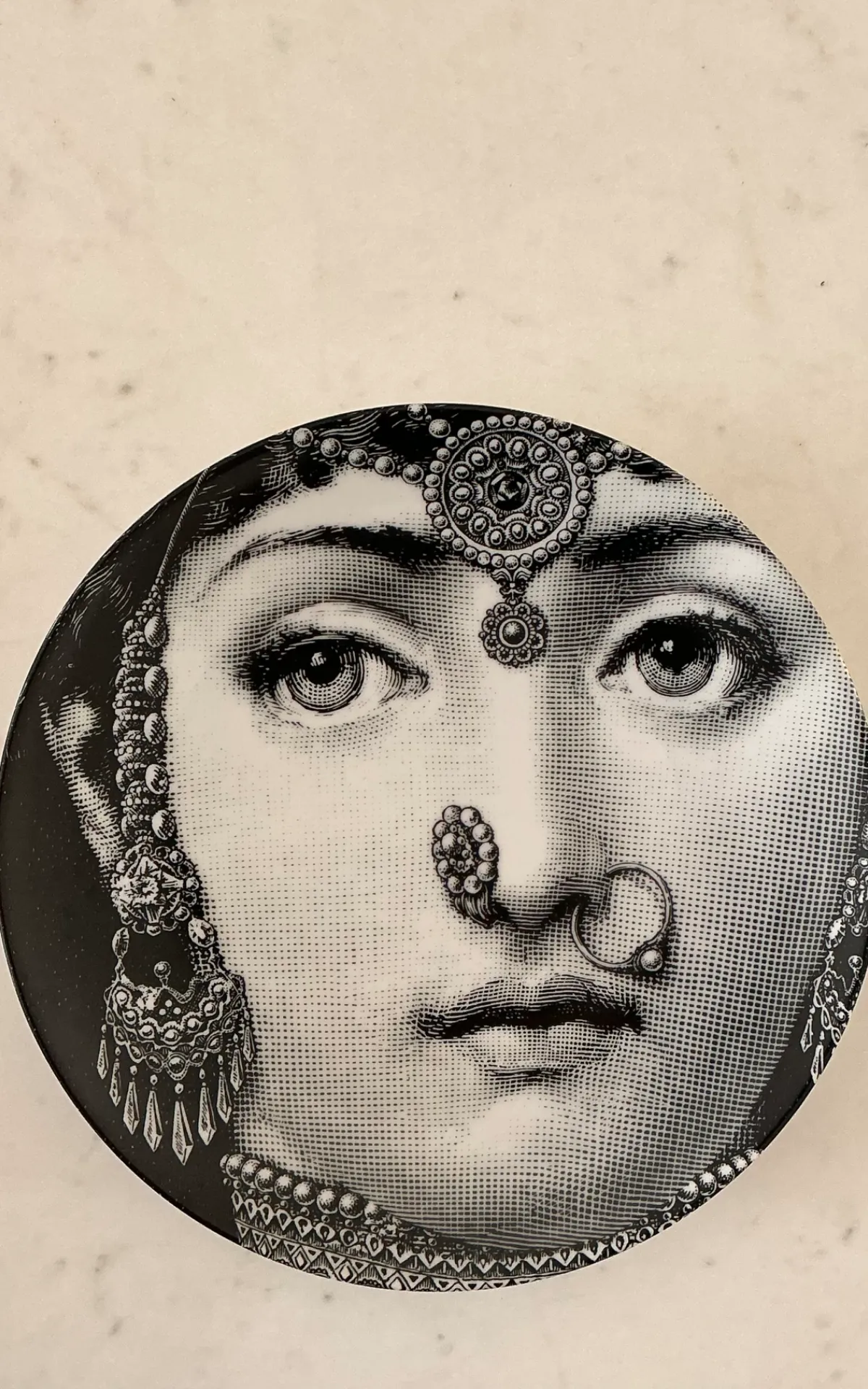 Piero Fornasetti Tema e Variazioni Porcelain Plate — additional photo 2